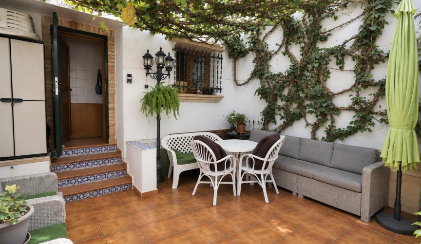 Återförsäljning - Duplex -
Orihuela Costa - Costa Blanca