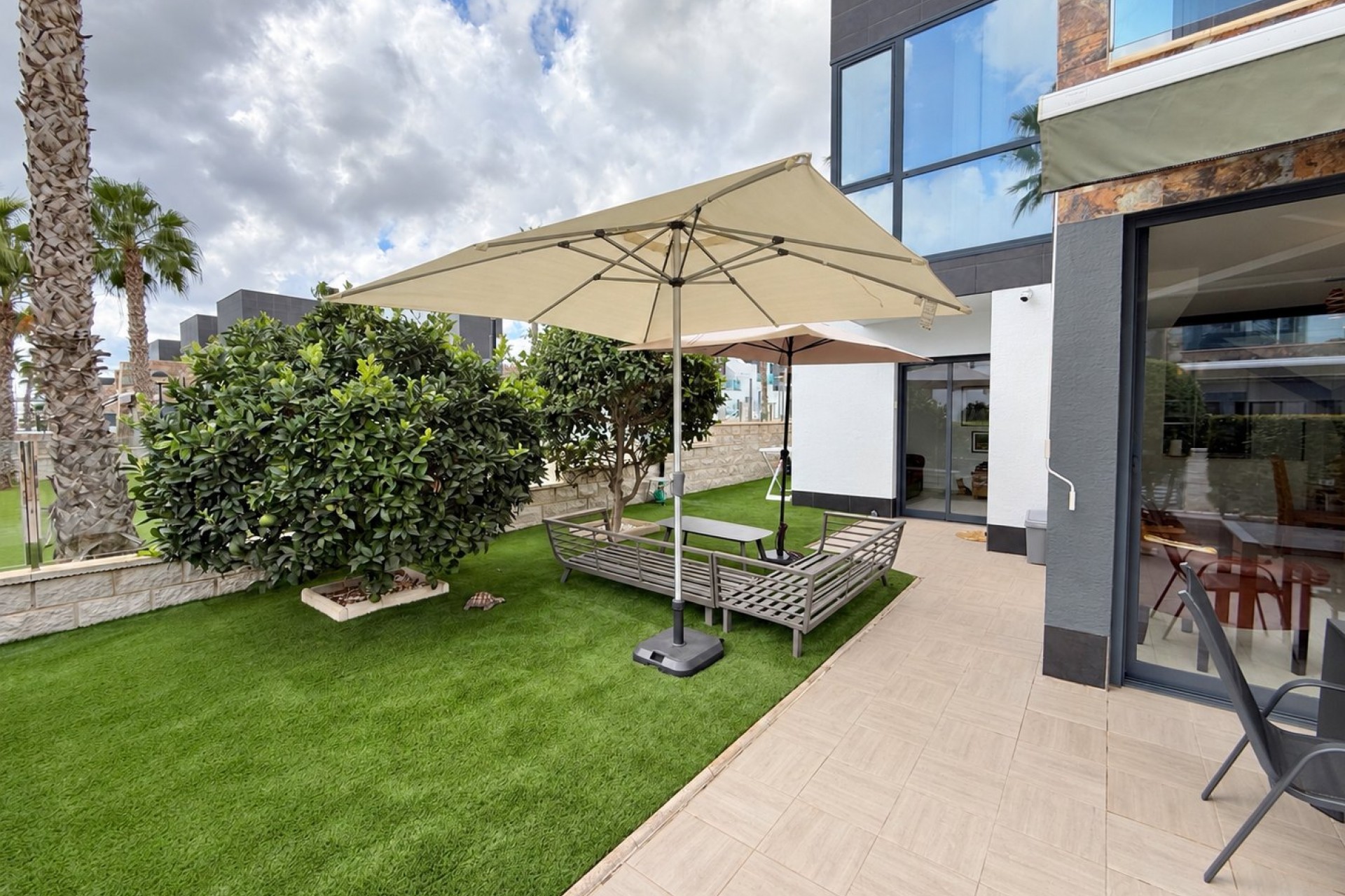 Återförsäljning - Duplex -
Orihuela Costa - Costa Blanca