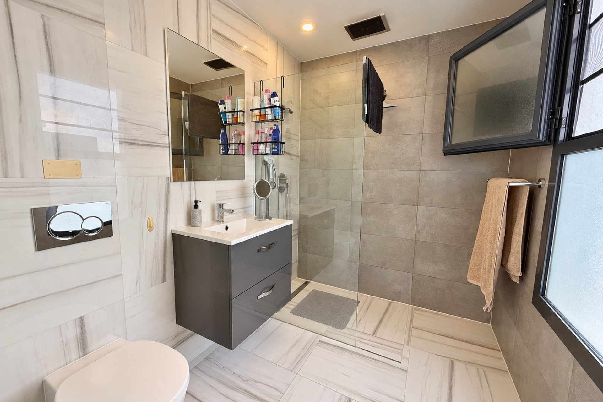 Återförsäljning - Duplex -
Orihuela Costa - Costa Blanca