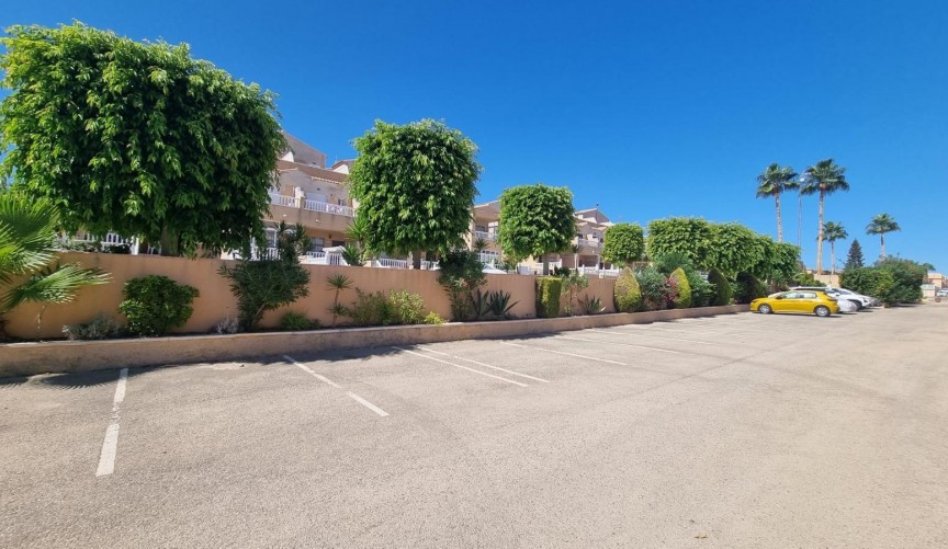 Återförsäljning - Duplex -
Orihuela Costa - La Ciñuelica