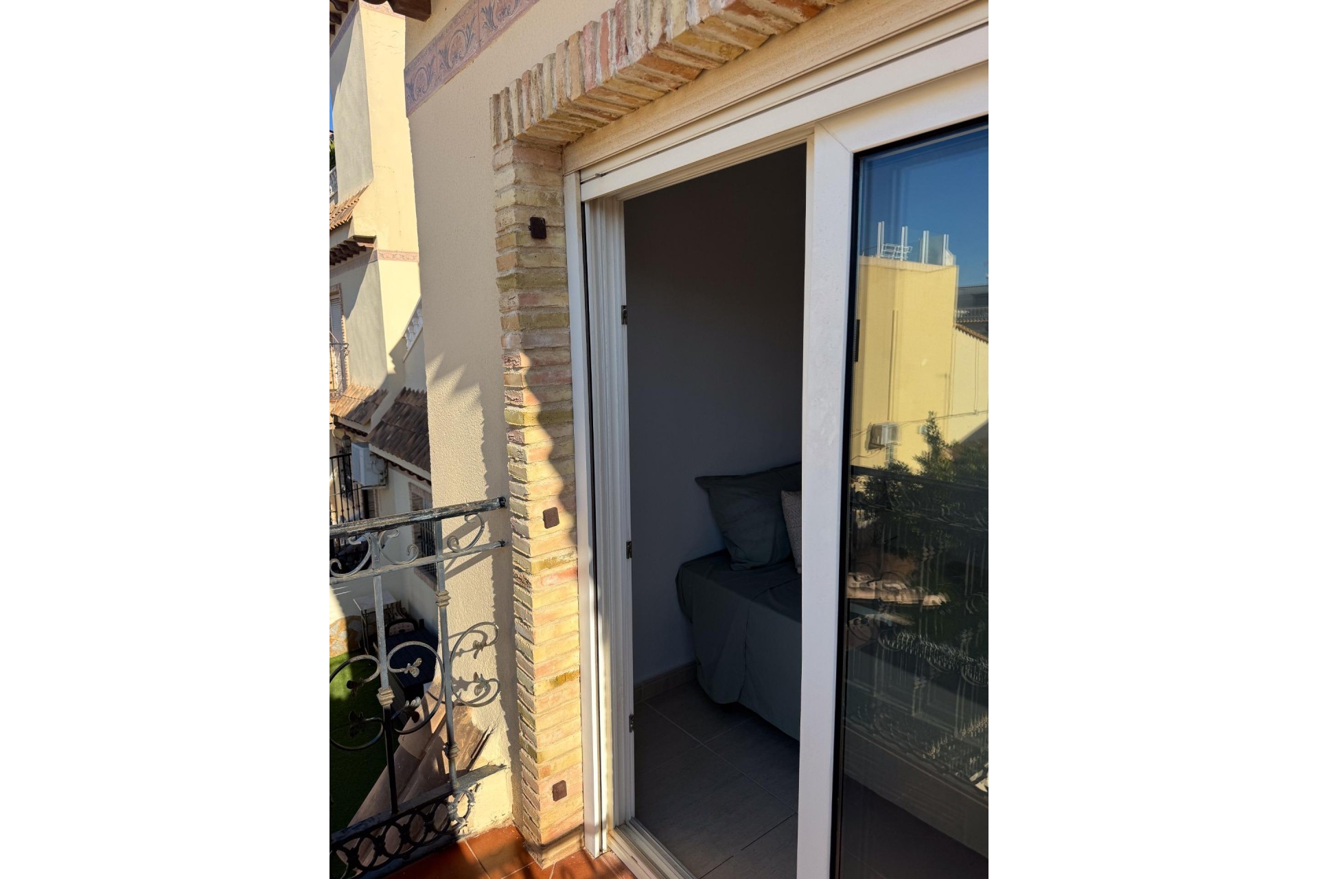 Återförsäljning - Duplex -
Orihuela Costa - Los Almendros-la Florida