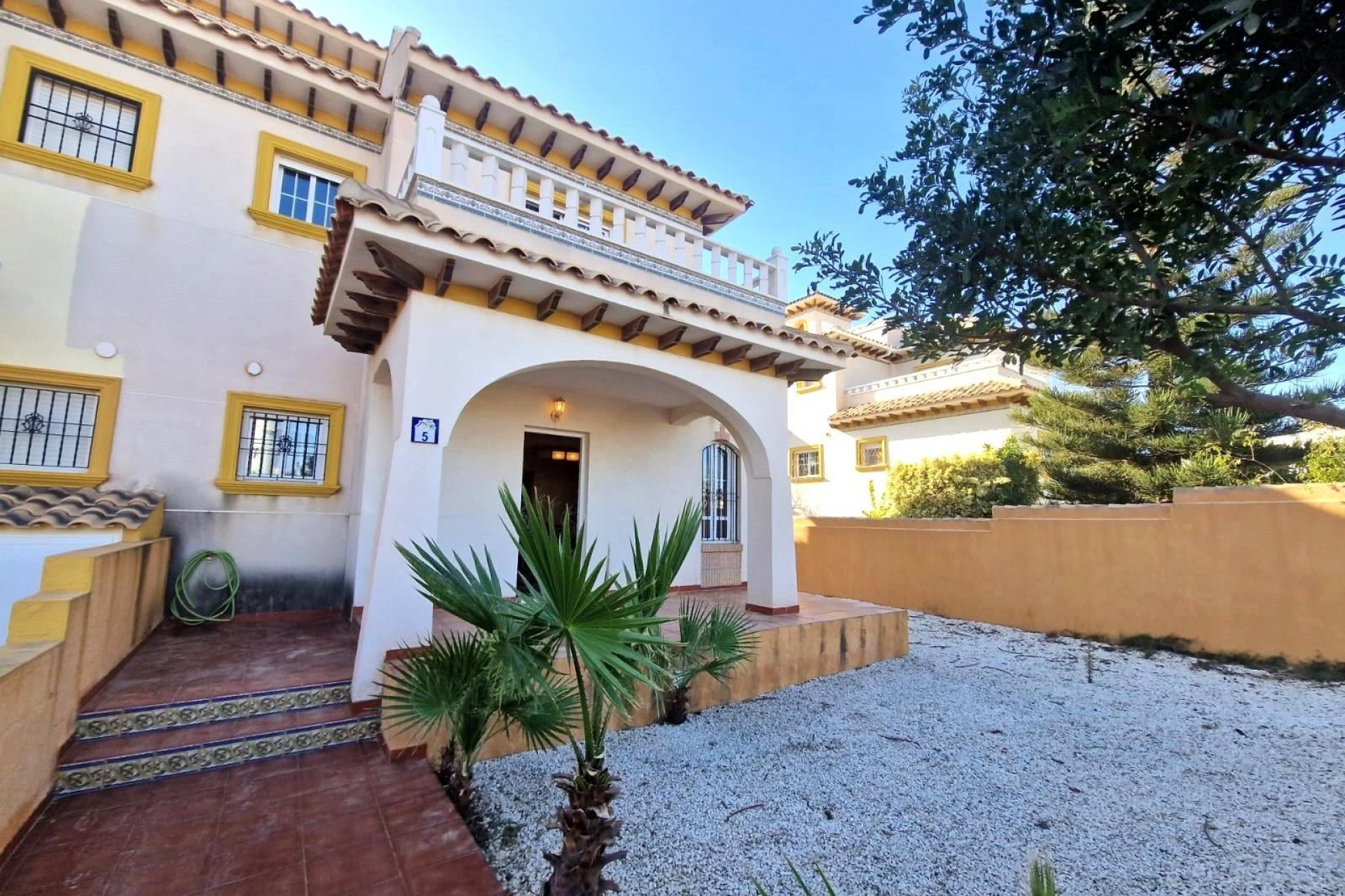 Återförsäljning - Duplex -
Orihuela Costa - Montezenia