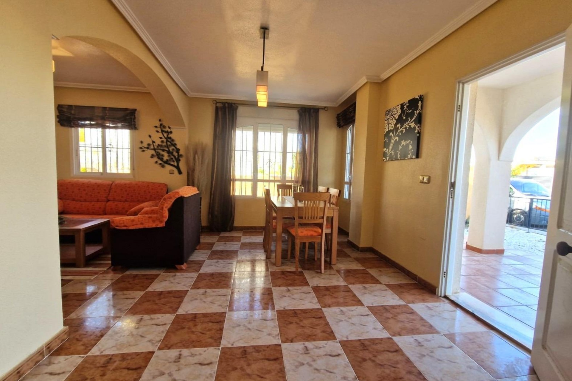 Återförsäljning - Duplex -
Orihuela Costa - Montezenia