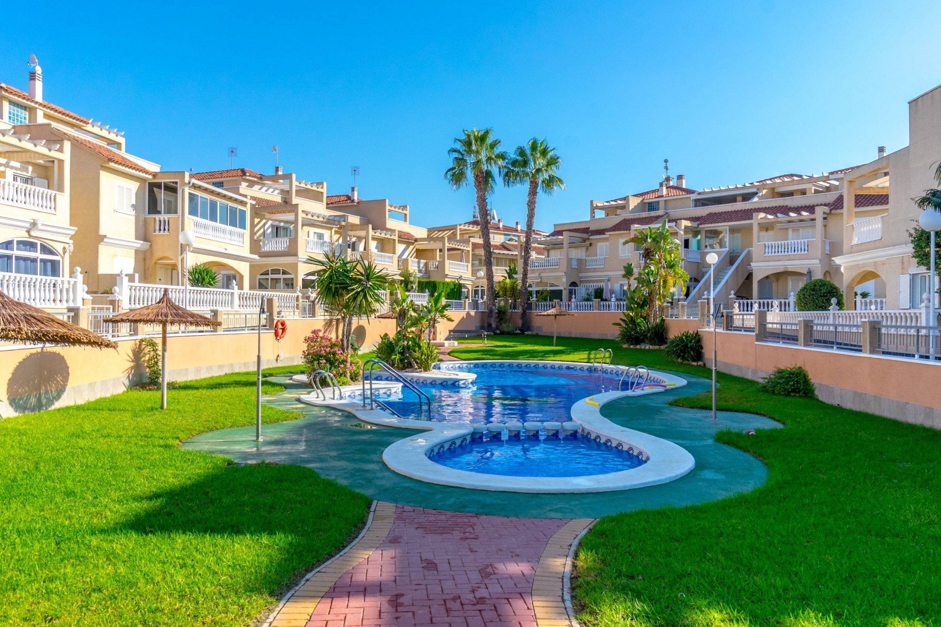 Återförsäljning - Duplex -
Orihuela Costa - Playa Flamenca