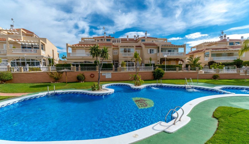 Återförsäljning - Duplex -
Orihuela Costa - Playa Flamenca