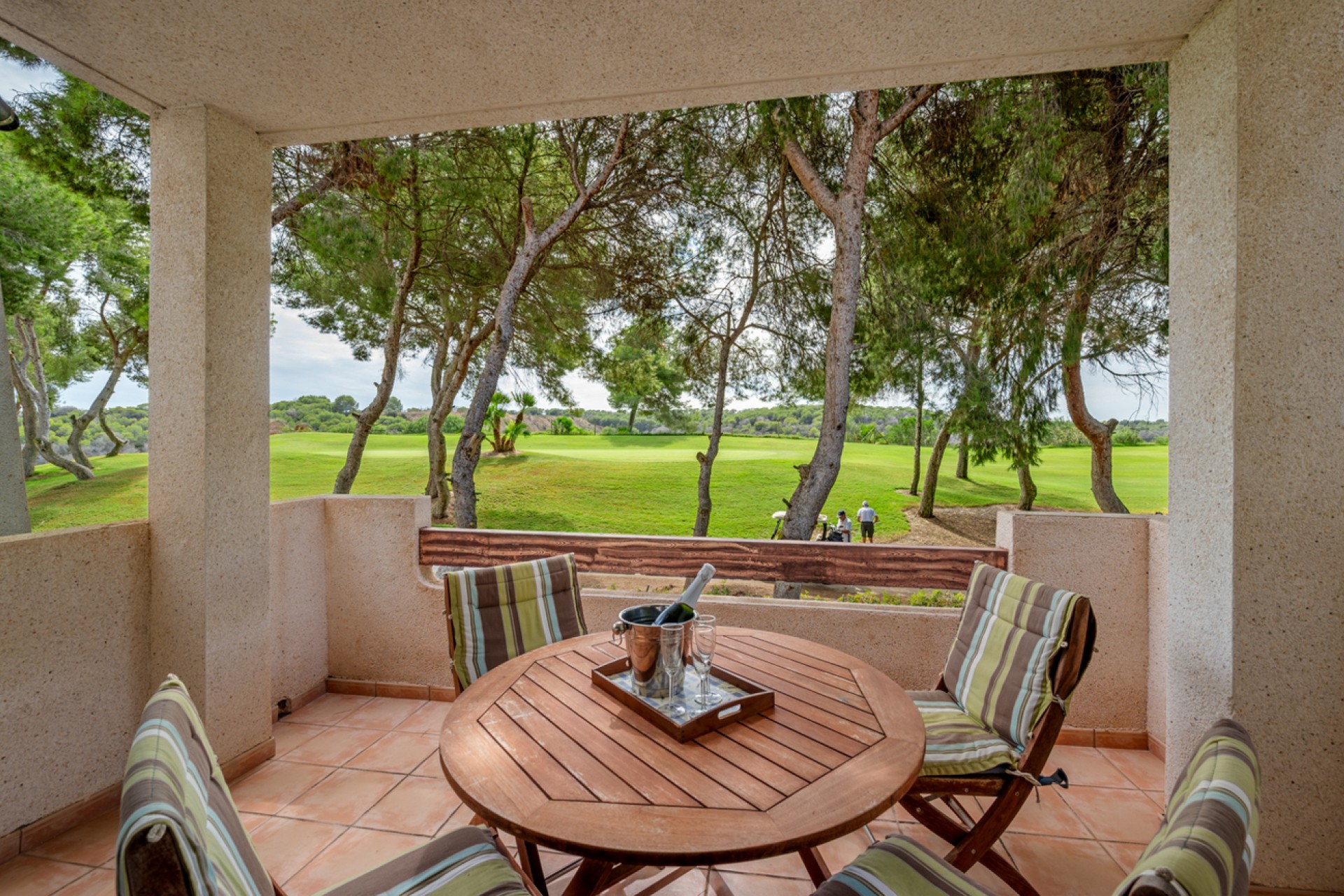Återförsäljning - Duplex Penthouse -
Dehesa de Campoamor - Costa Blanca
