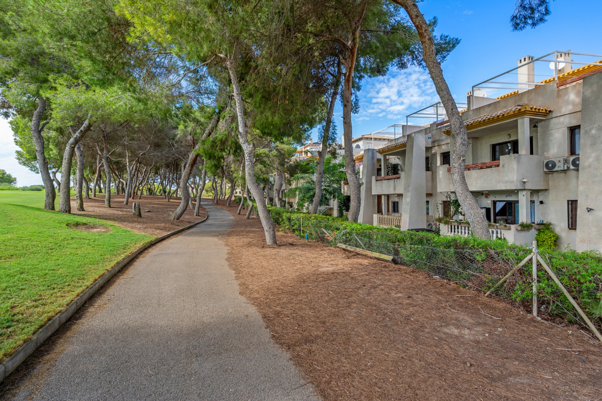 Återförsäljning - Duplex Penthouse -
Dehesa de Campoamor - Costa Blanca