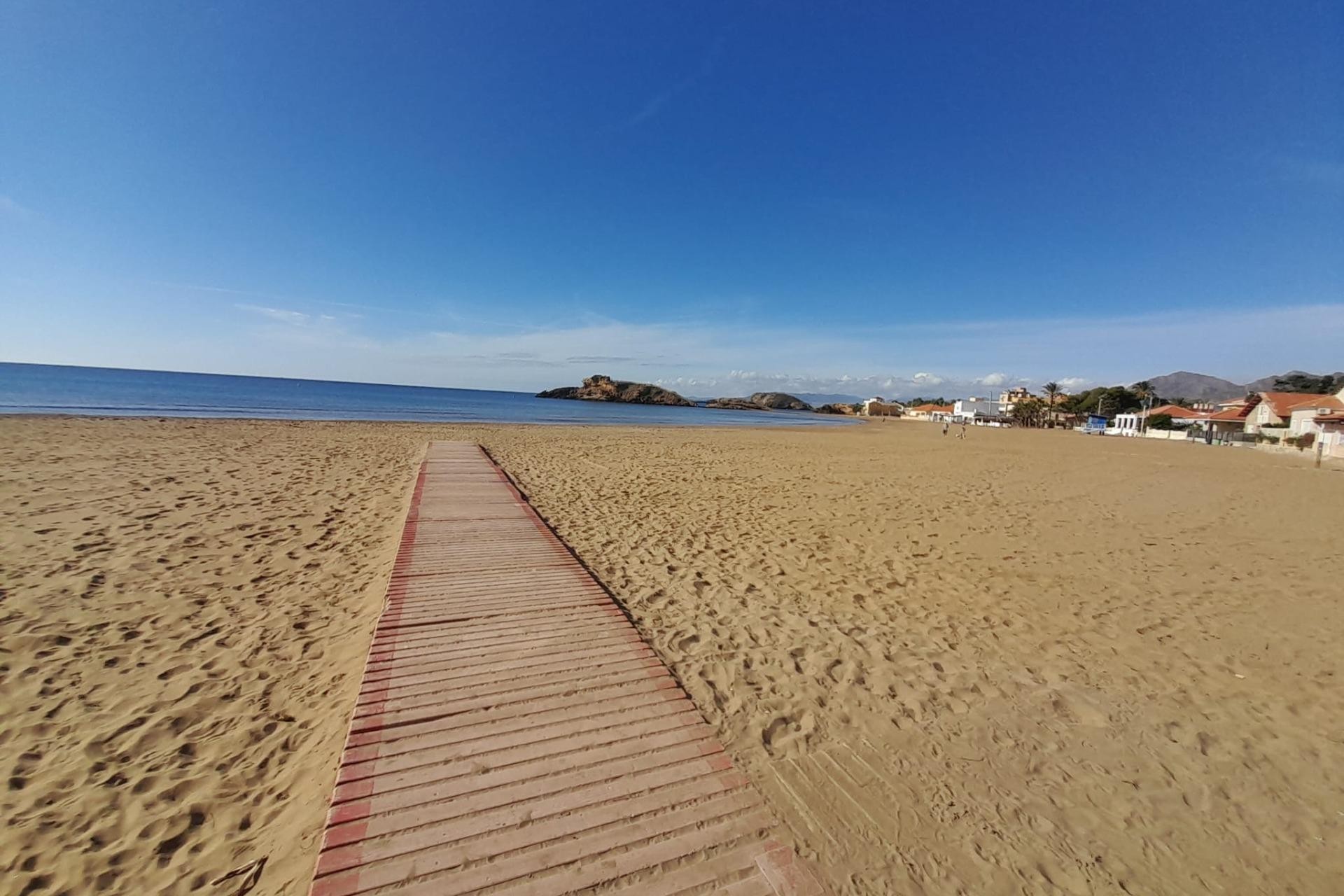 Återförsäljning - Duplex -
Puerto de Mazarron - Bahía