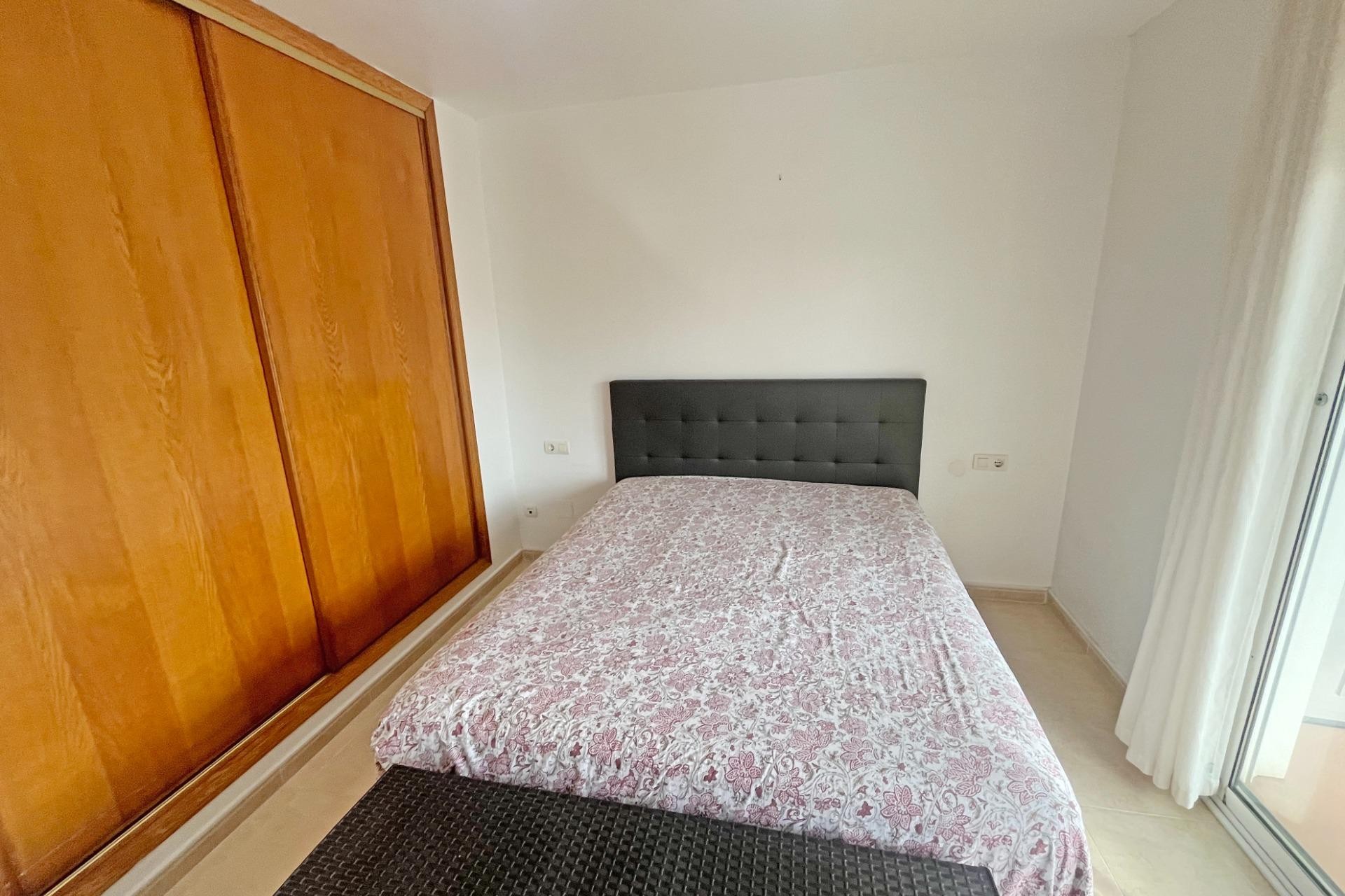 Återförsäljning - Duplex -
San Miguel de Salinas - Las Filipinas