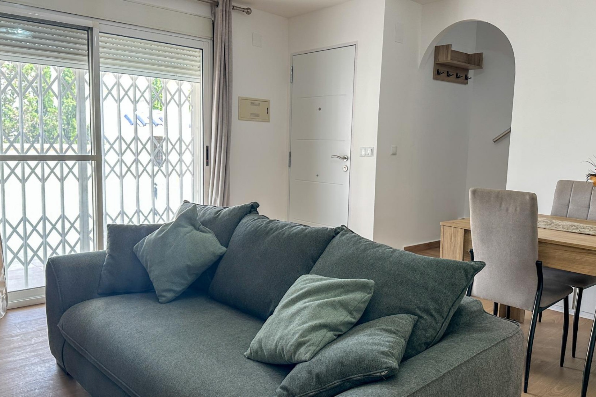 Återförsäljning - Duplex -
San Miguel de Salinas - Las Filipinas