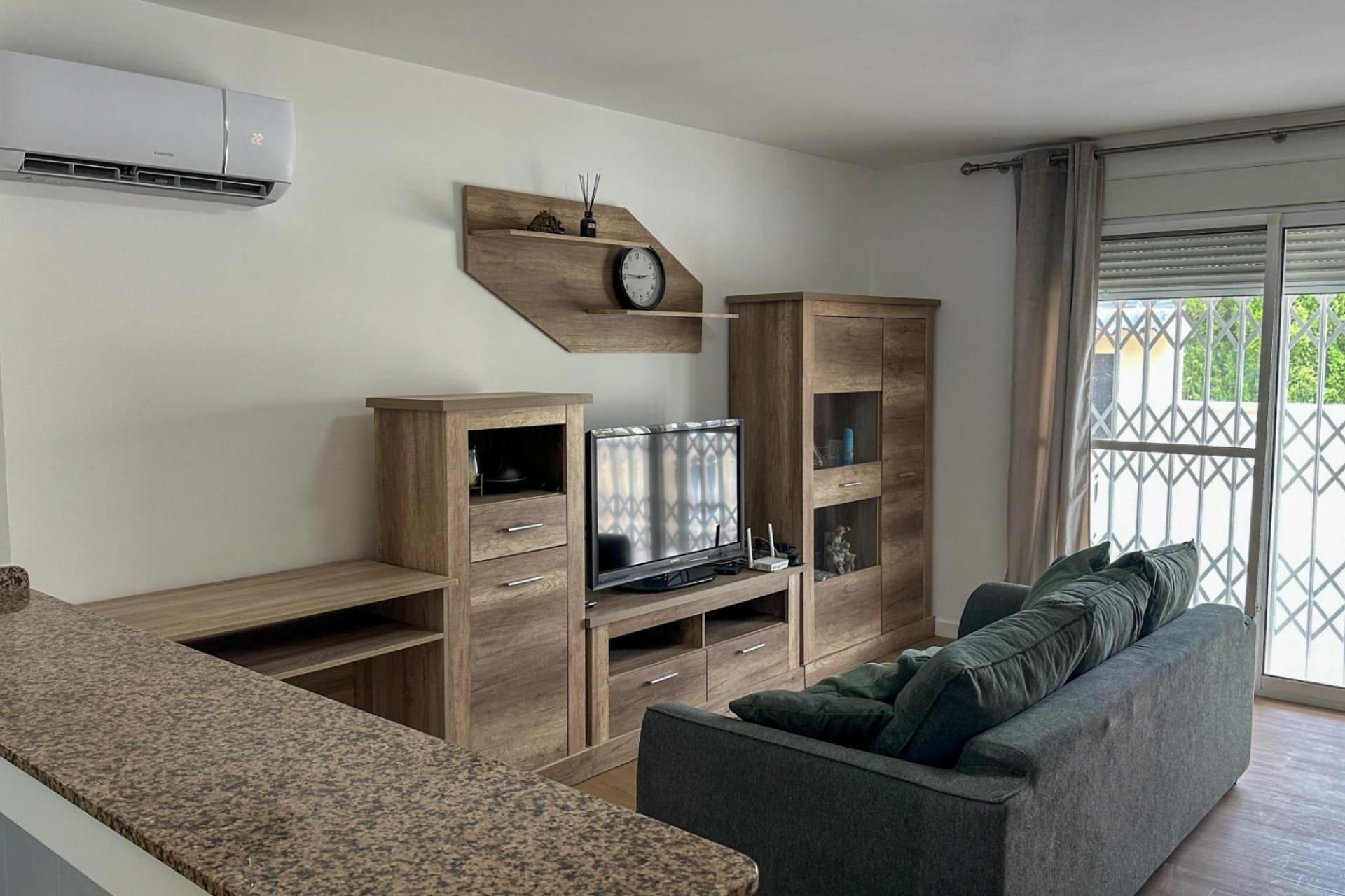 Återförsäljning - Duplex -
San Miguel de Salinas - Las Filipinas