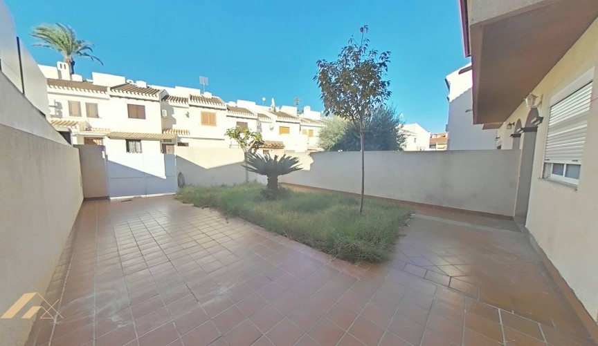 Återförsäljning - Duplex -
San Pedro del Pinatar - Lo Pagan