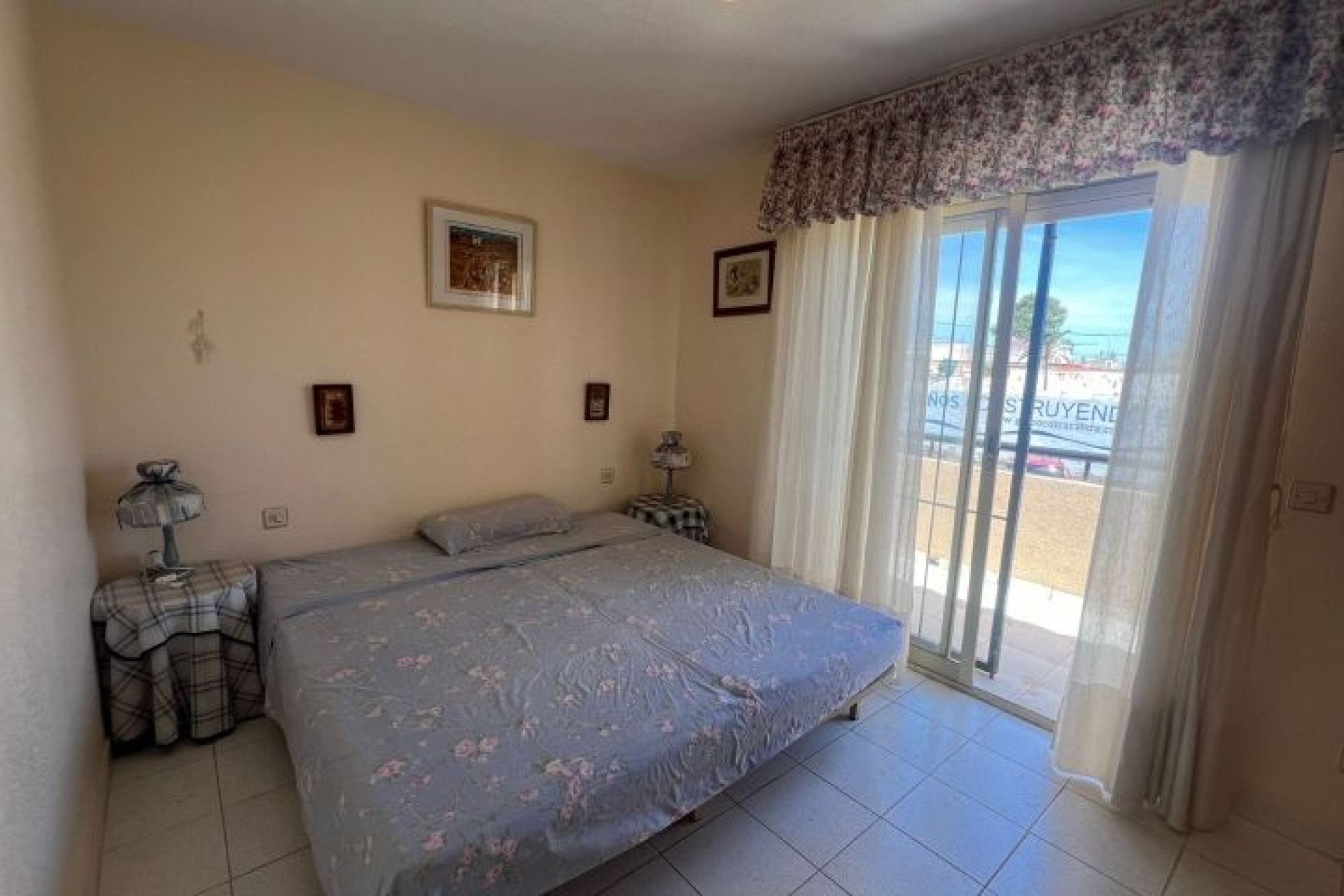 Återförsäljning - Duplex -
Torre de la Horadada - Costa Blanca