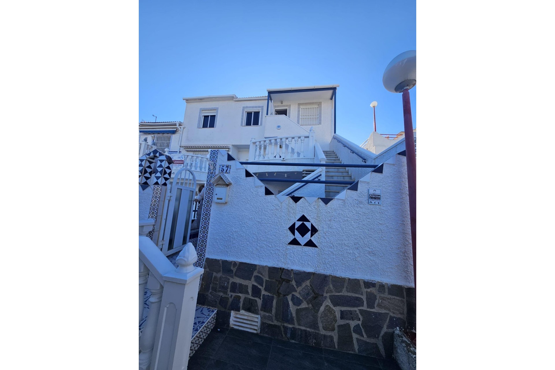 Återförsäljning - Duplex -
Torrevieja - Cabo Cervera