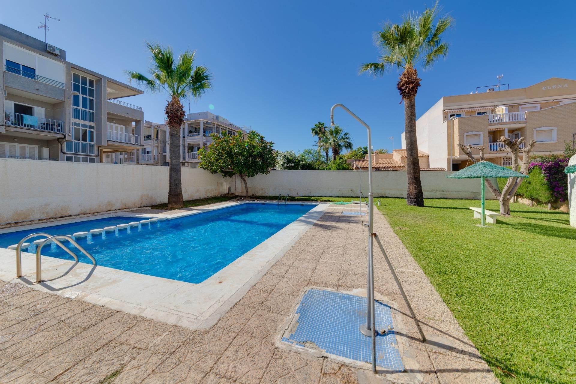 Återförsäljning - Duplex -
Torrevieja - Calas Blanca