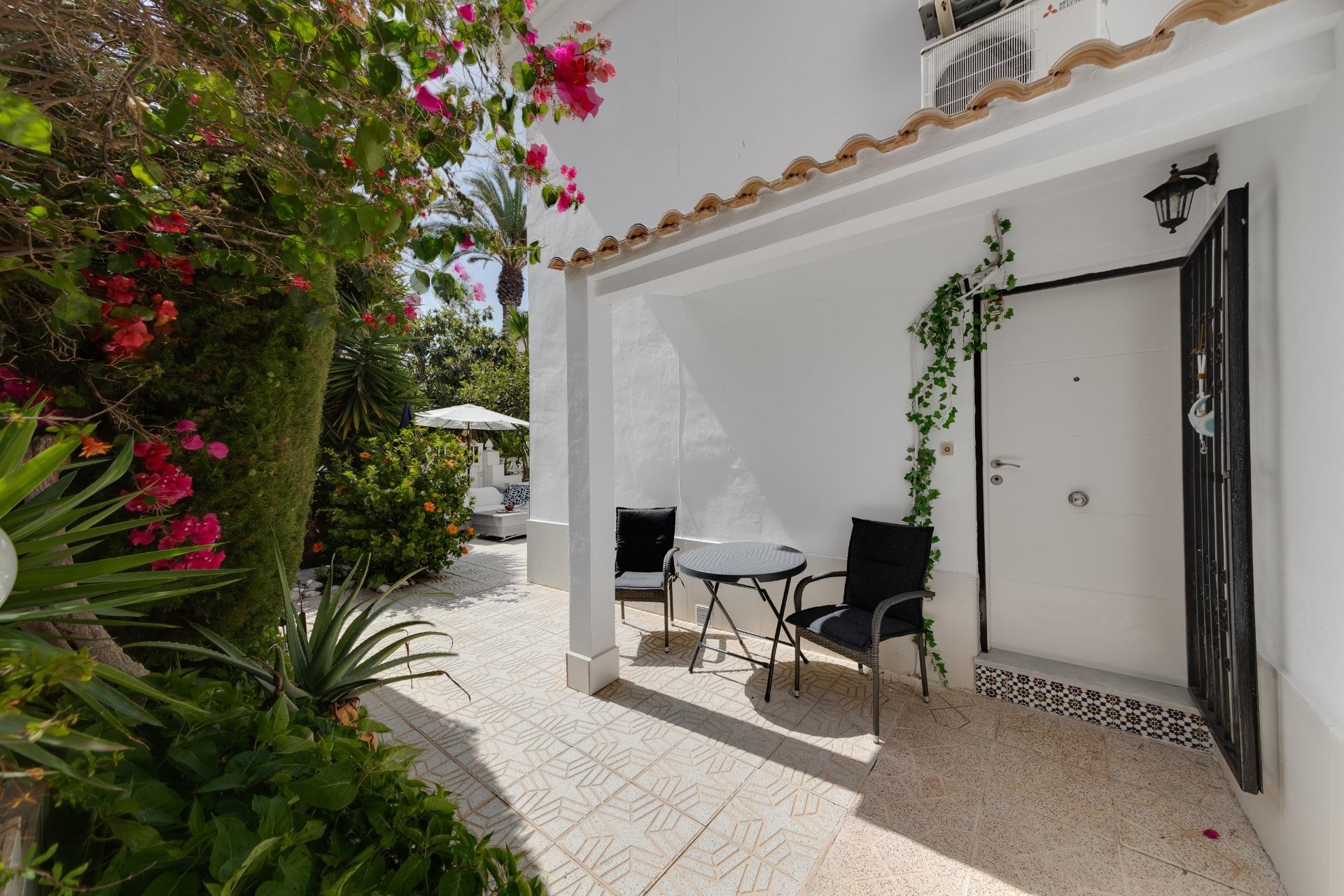 Återförsäljning - Duplex -
Torrevieja - Calas Blanca