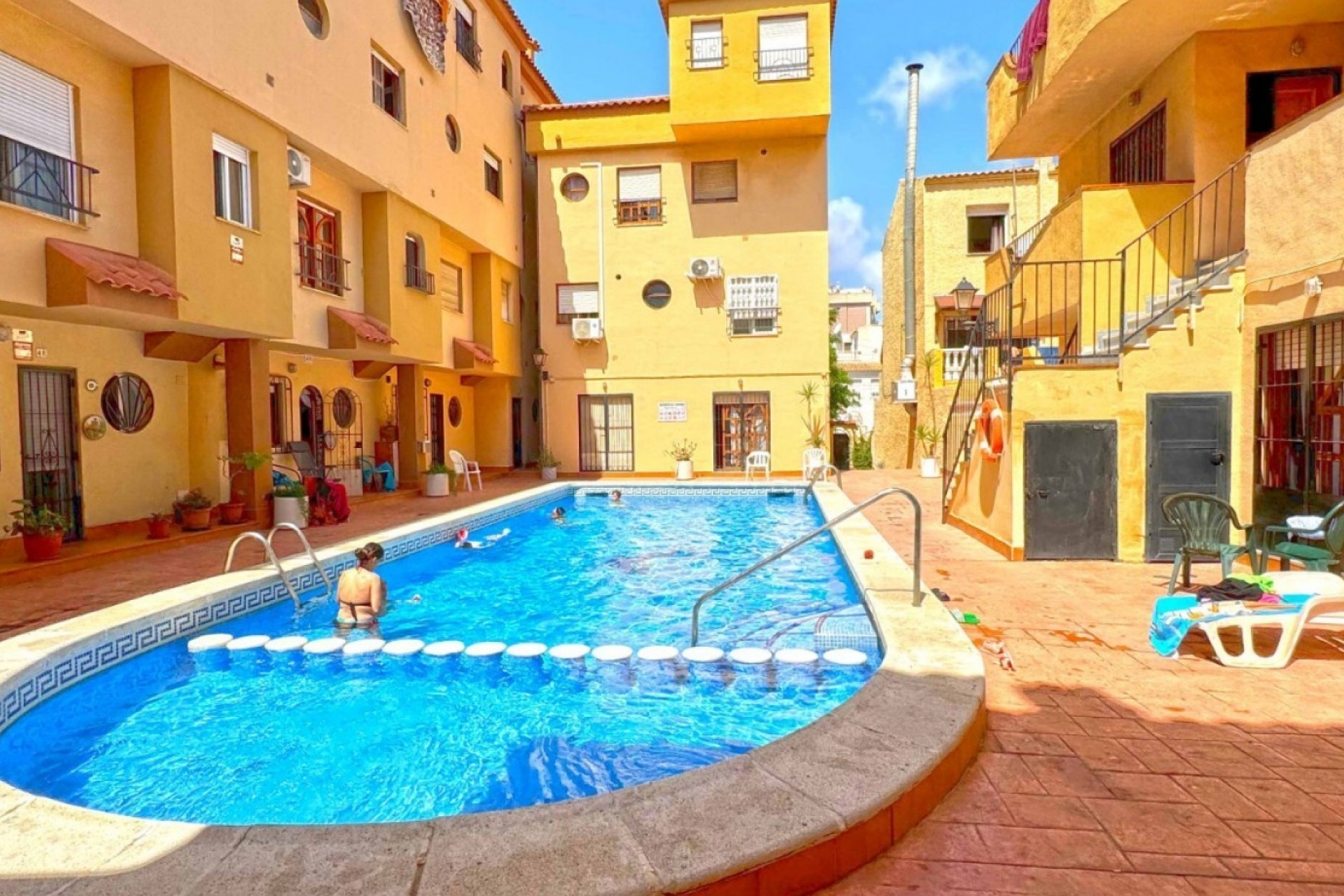 Återförsäljning - Duplex -
Torrevieja - Costa Blanca