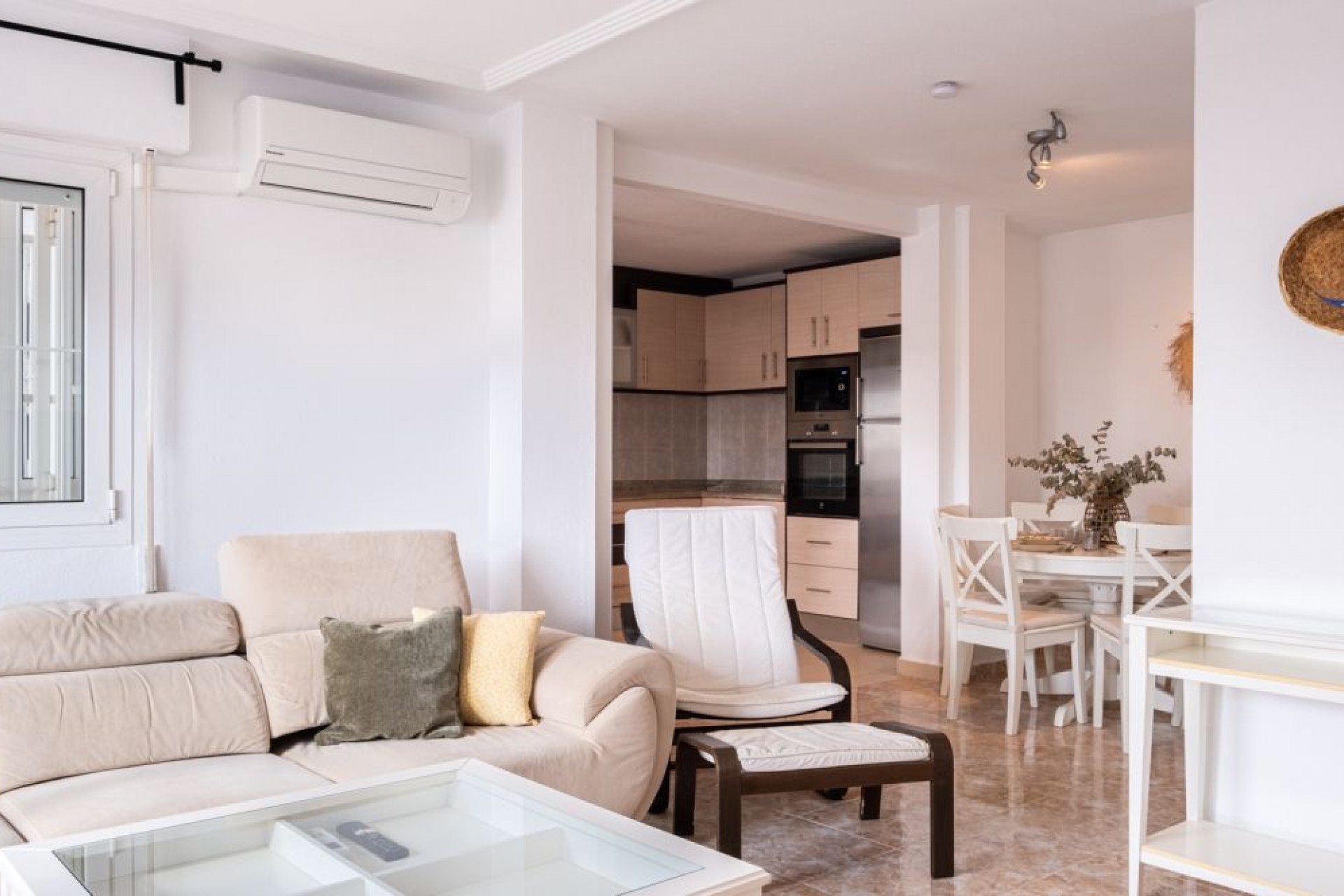 Återförsäljning - Duplex -
Torrevieja - Costa Blanca