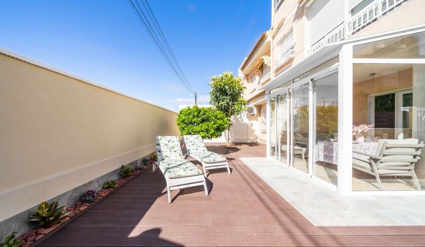 Återförsäljning - Duplex -
Torrevieja - Costa Blanca