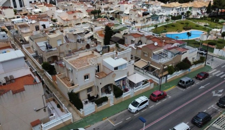 Återförsäljning - Duplex -
Torrevieja - Costa Blanca