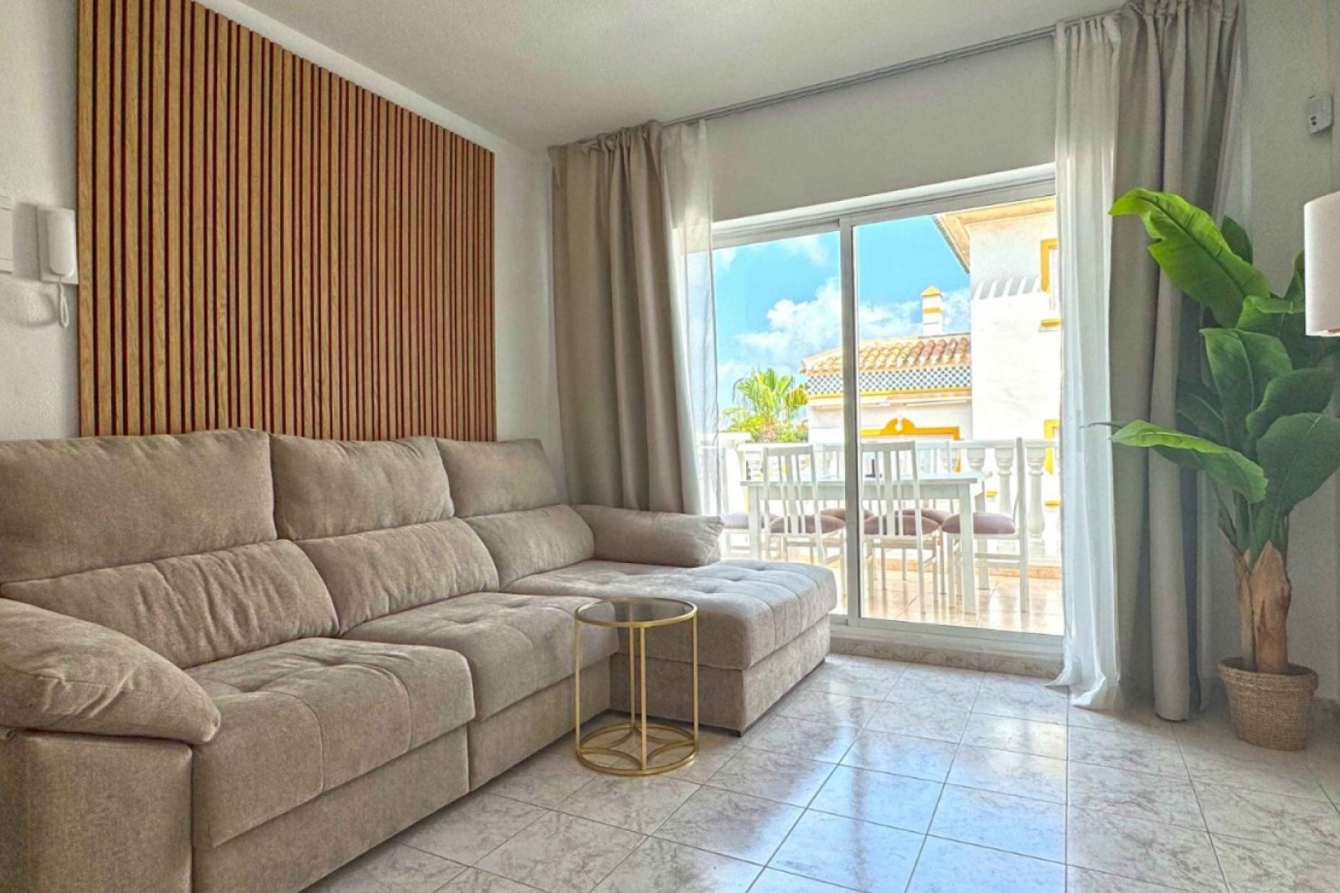 Återförsäljning - Duplex -
Torrevieja - Costa Blanca