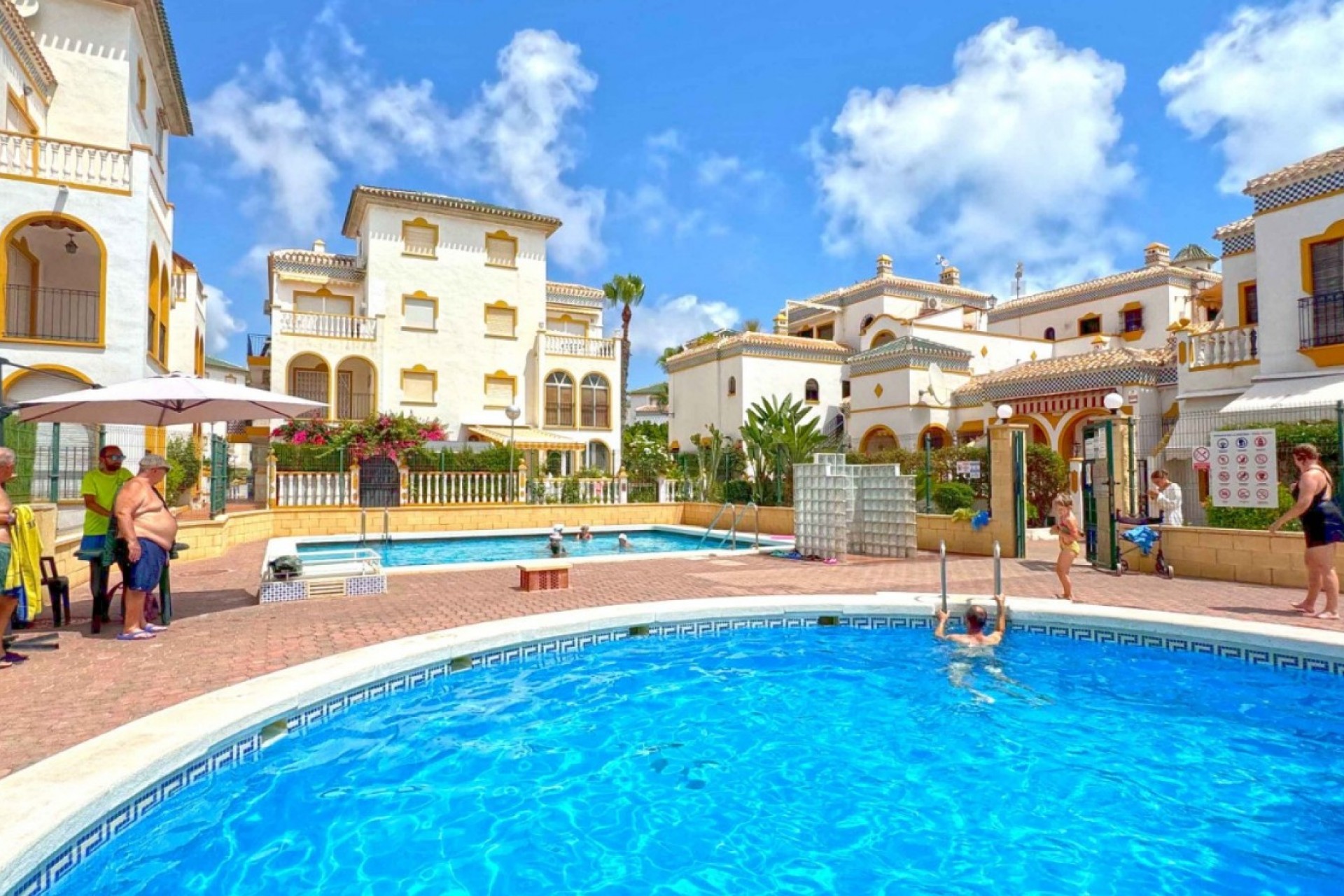 Återförsäljning - Duplex -
Torrevieja - Costa Blanca