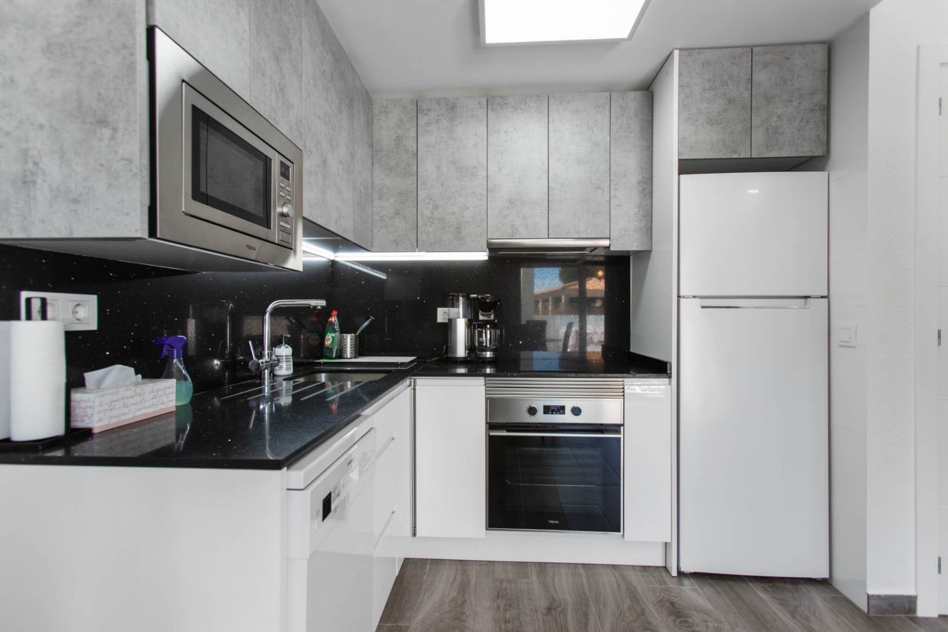 Återförsäljning - Duplex -
Torrevieja - Costa Blanca