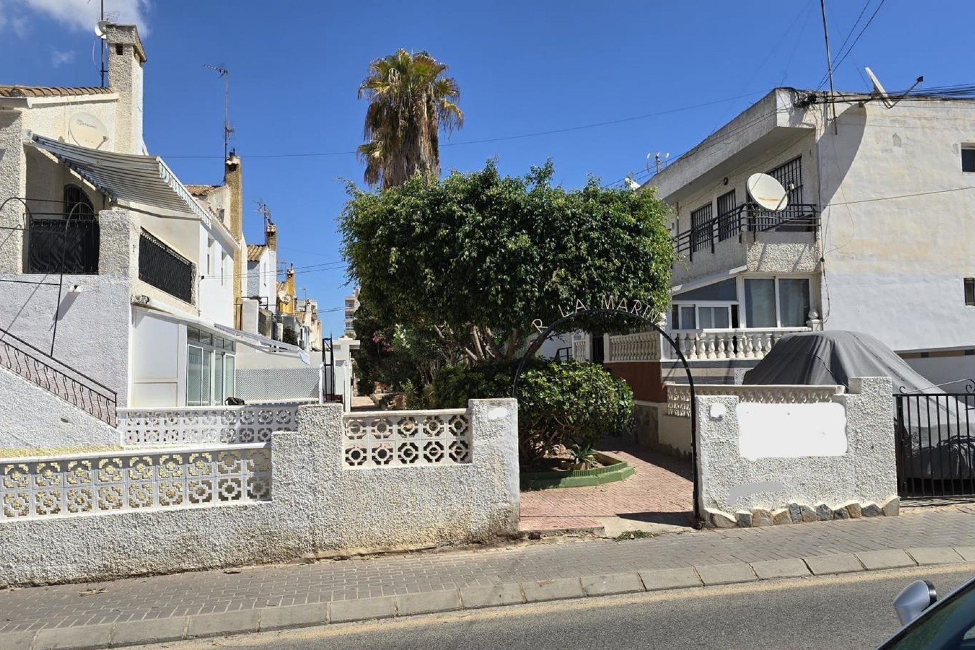 Återförsäljning - Duplex -
Torrevieja - Estacion De Autobuses