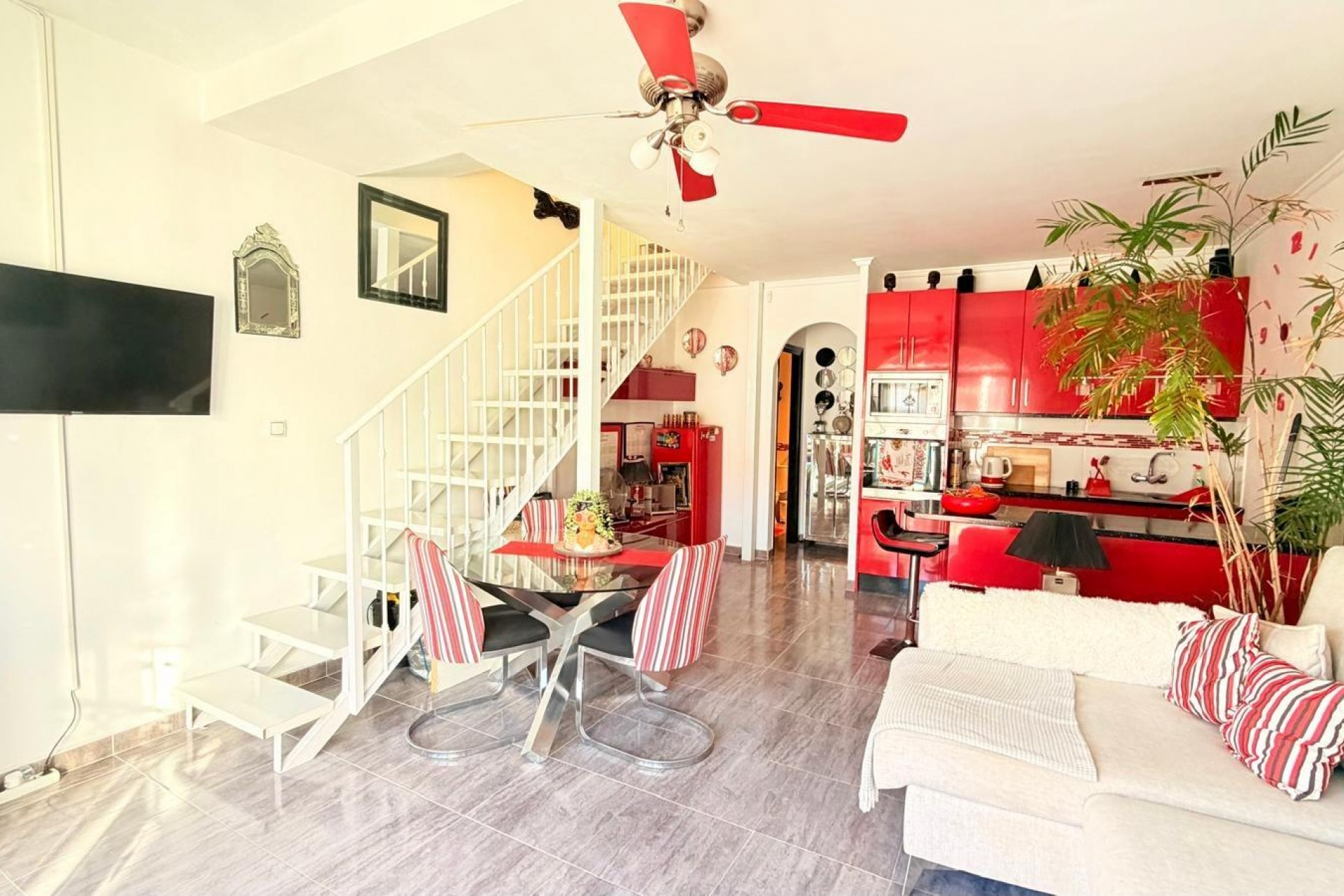Återförsäljning - Duplex -
Torrevieja - La Siesta - El Salado - Torreta