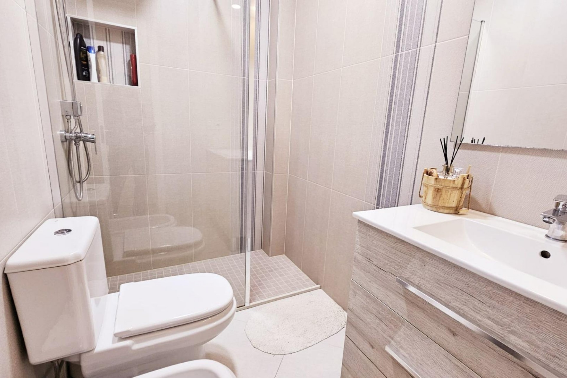 Återförsäljning - Duplex -
Torrevieja - La Siesta