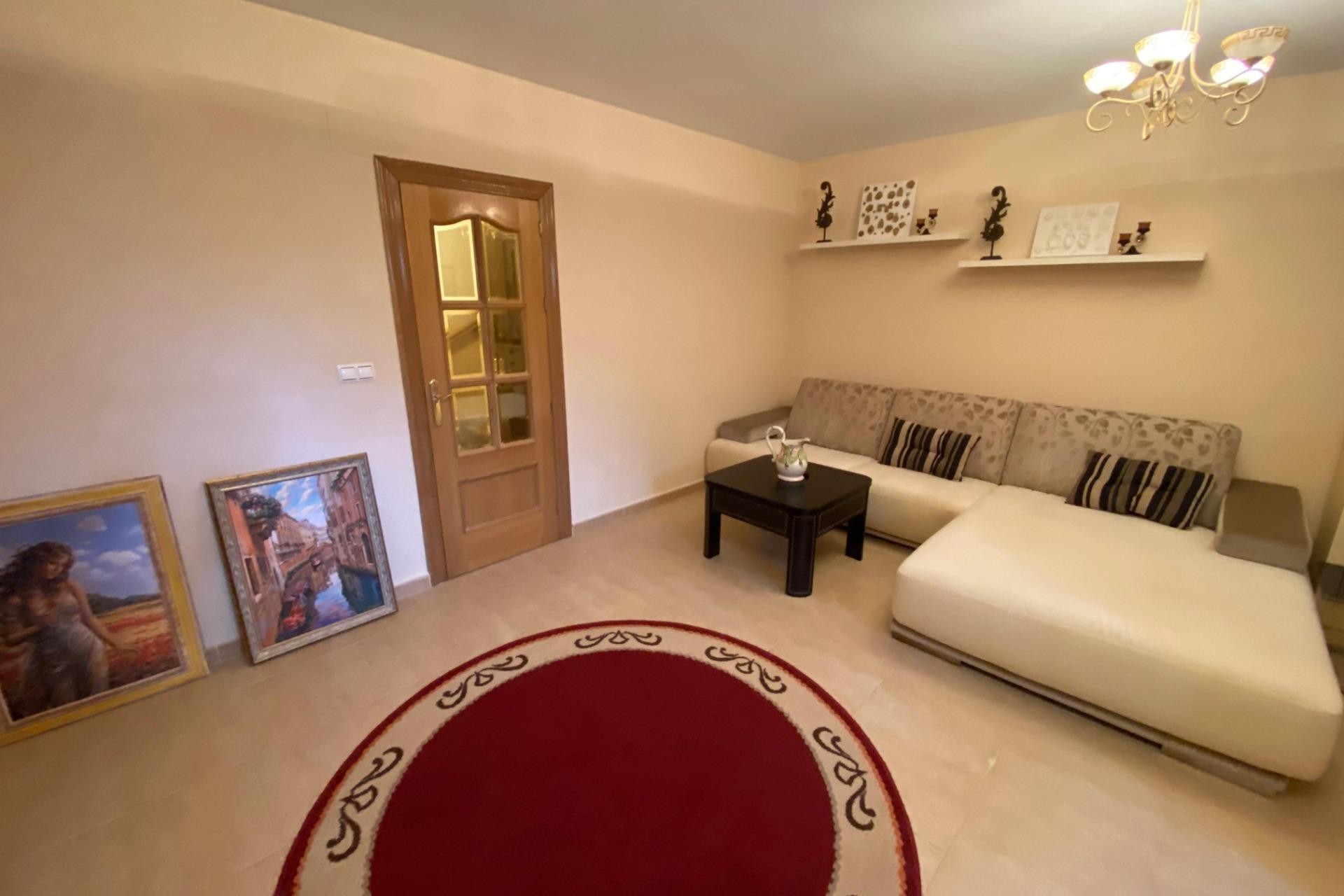 Återförsäljning - Duplex -
Torrevieja - Los Altos