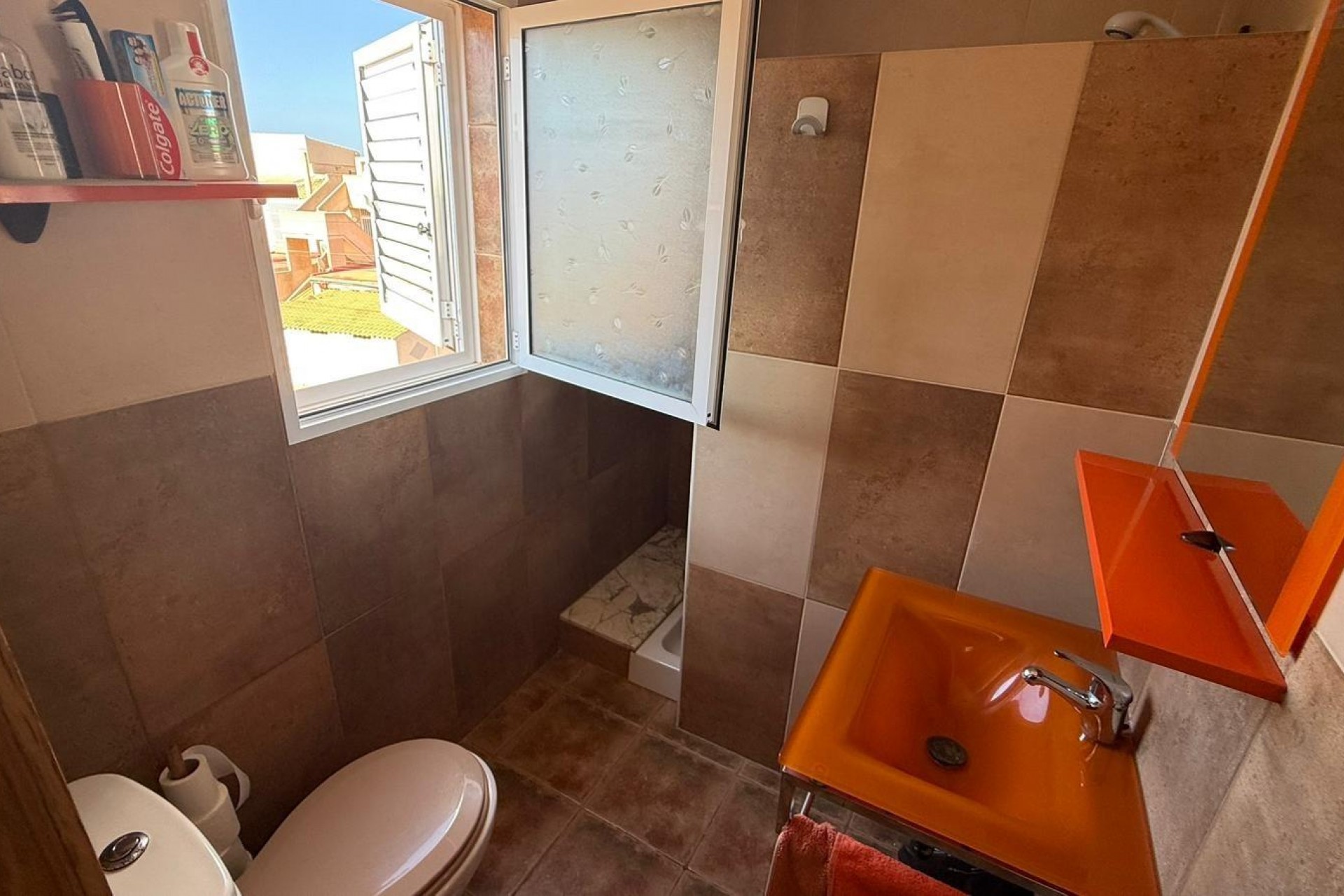 Återförsäljning - Duplex -
Torrevieja - Los Frutales