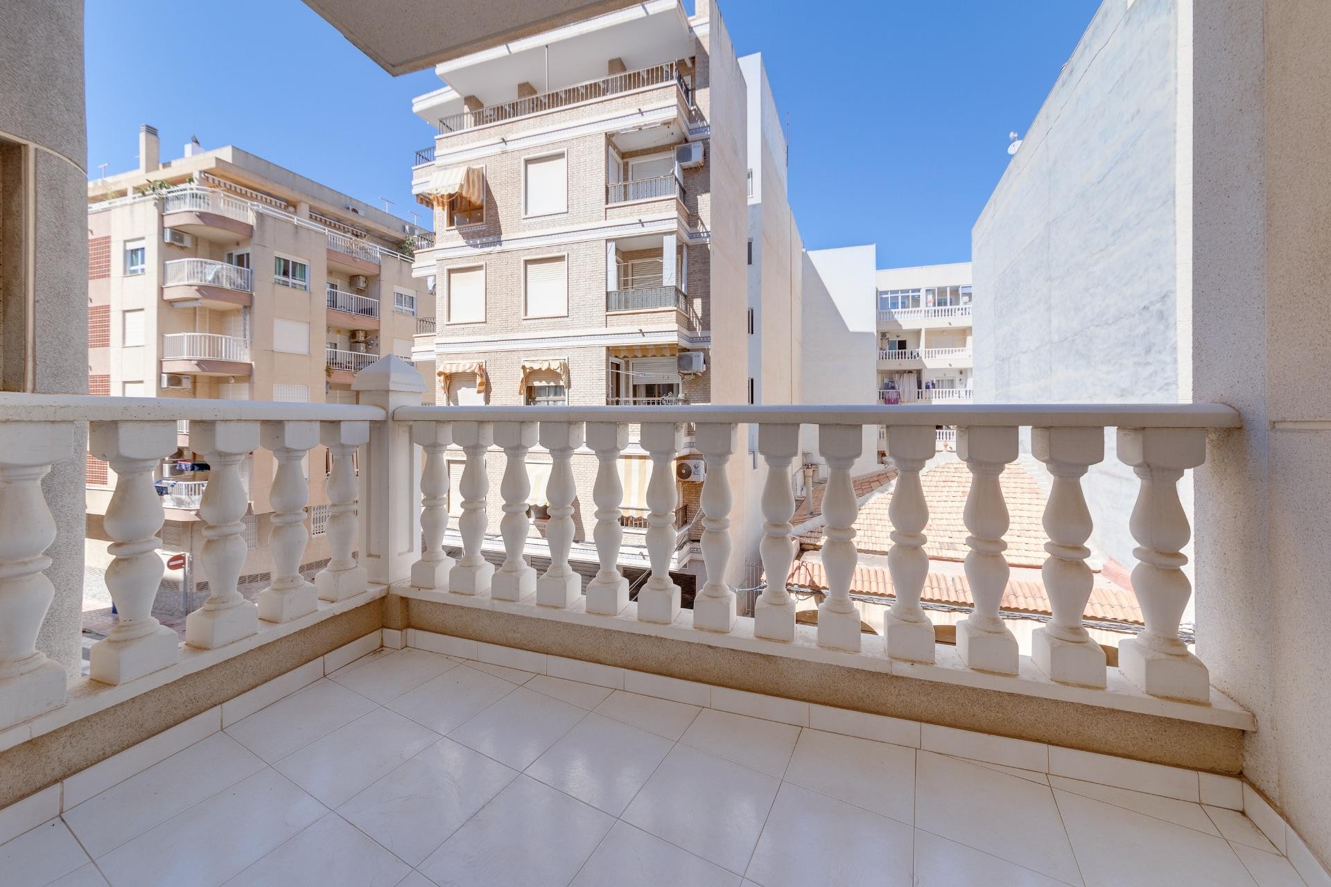 Återförsäljning - Duplex -
Torrevieja - Playa de los Locos