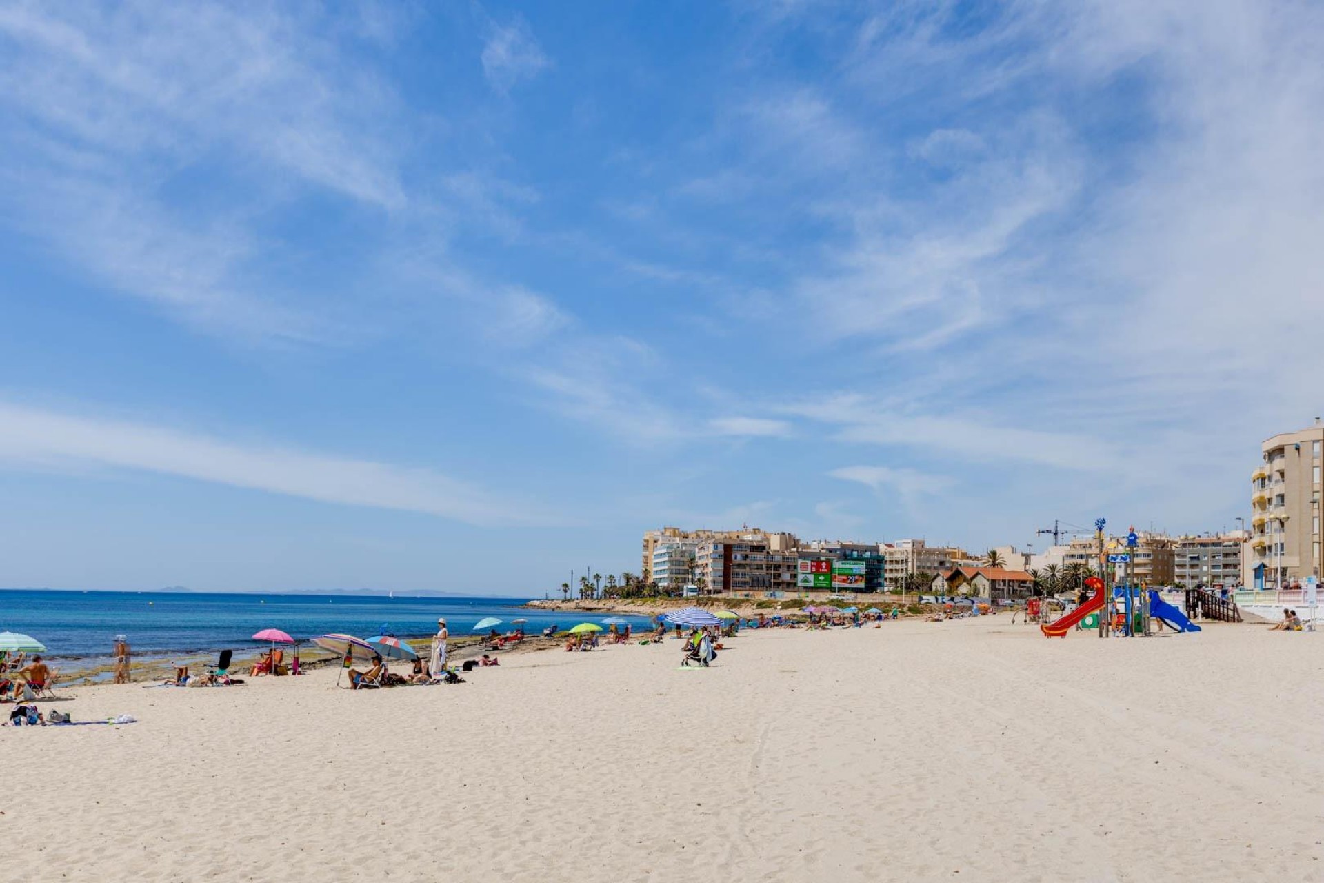 Återförsäljning - Duplex -
Torrevieja - Playa de los Locos