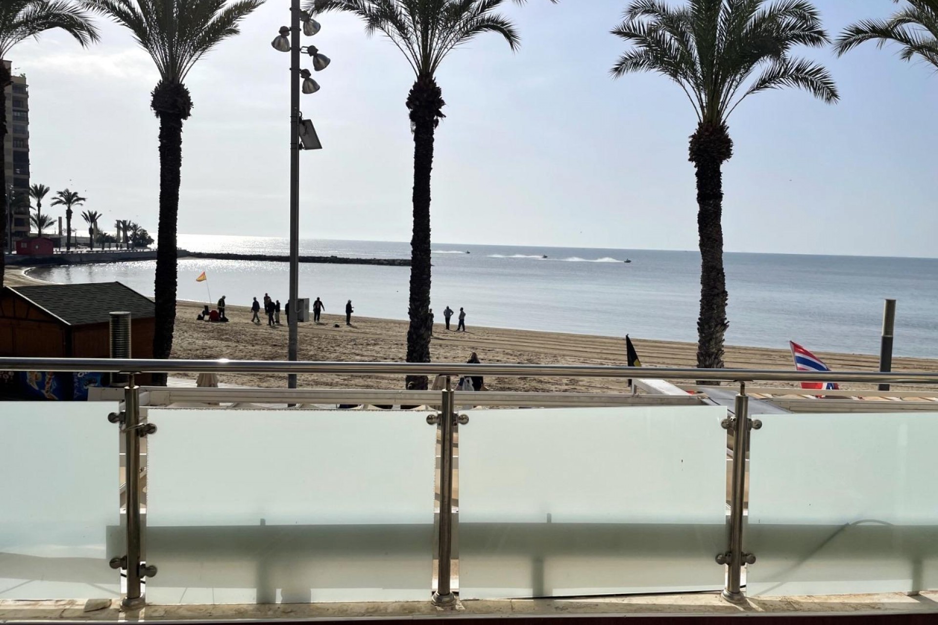 Återförsäljning - Duplex -
Torrevieja - Playa del Cura