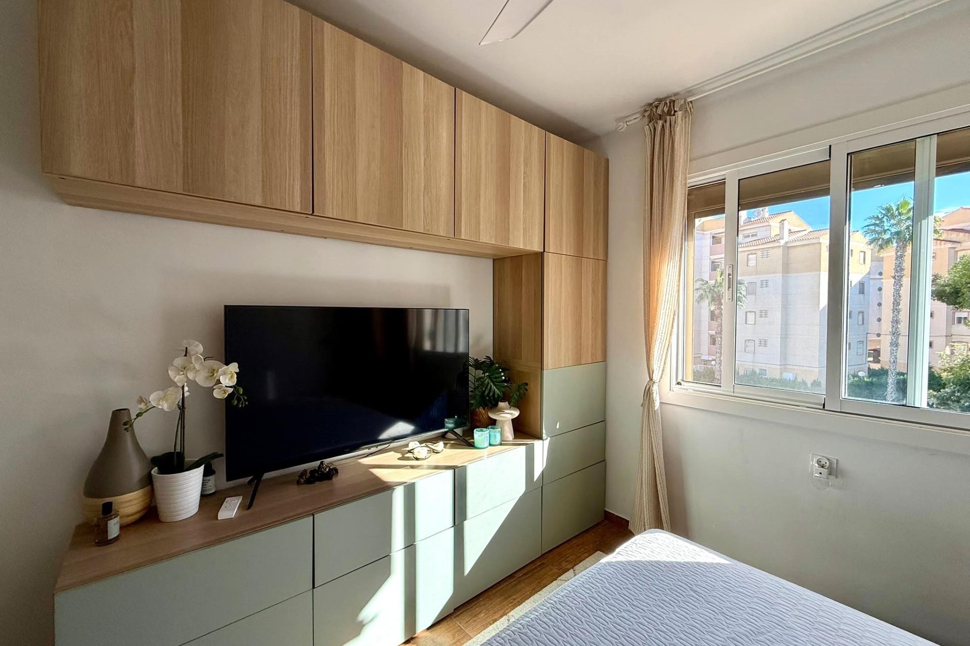 Återförsäljning - Duplex -
Torrevieja - Playa del Cura