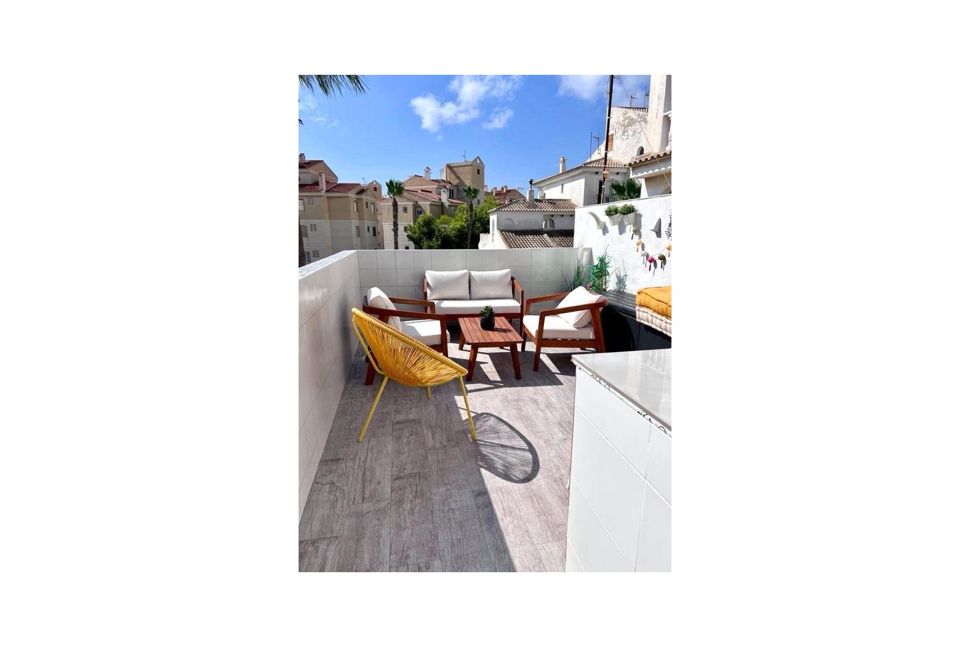 Återförsäljning - Duplex -
Torrevieja - Playa del Cura