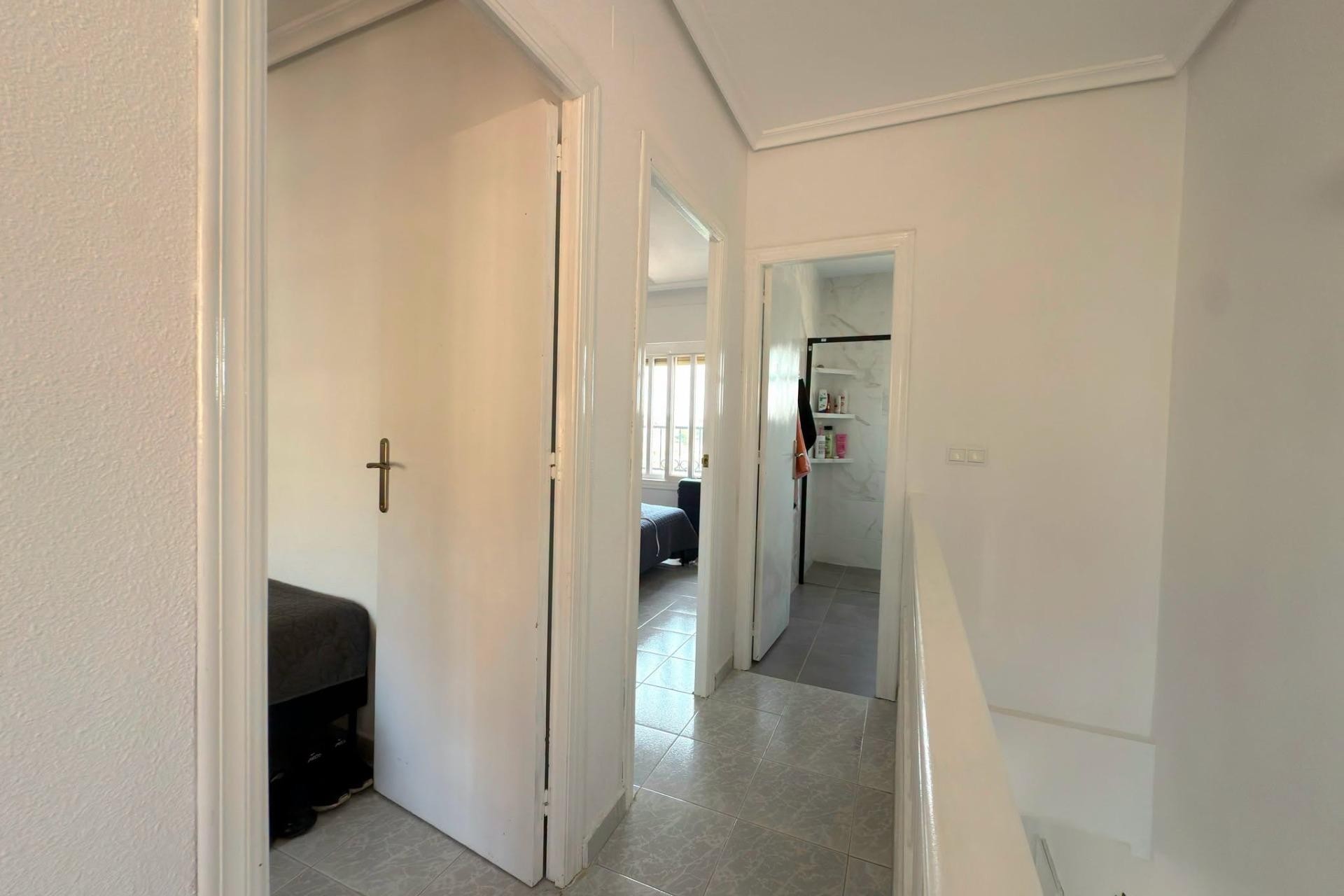 Återförsäljning - Duplex -
Torrevieja - Playa del Cura