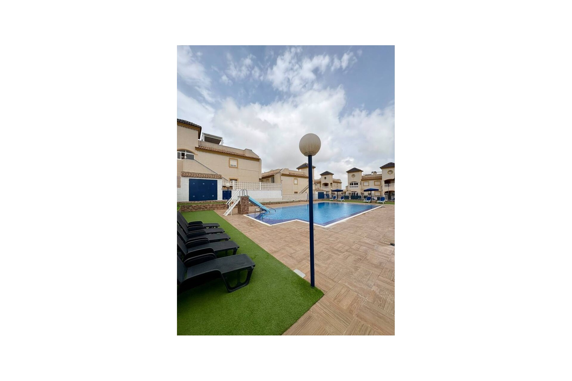 Återförsäljning - Penthouse Penthouse -
Guardamar del Segura - Costa Blanca