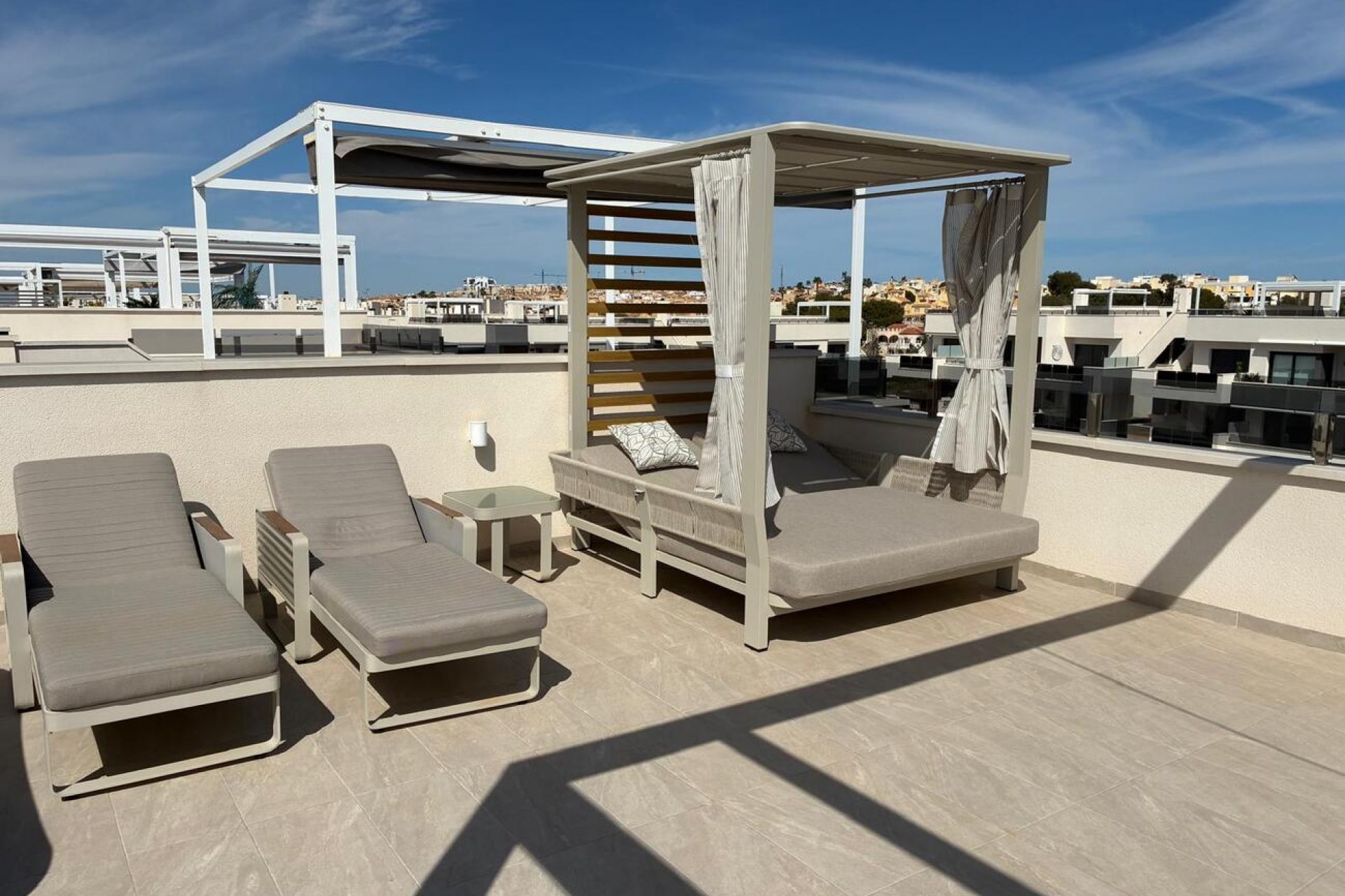 Återförsäljning - Penthouse Penthouse -
Los Almendros (Orihuela-Costa) - Costa Blanca