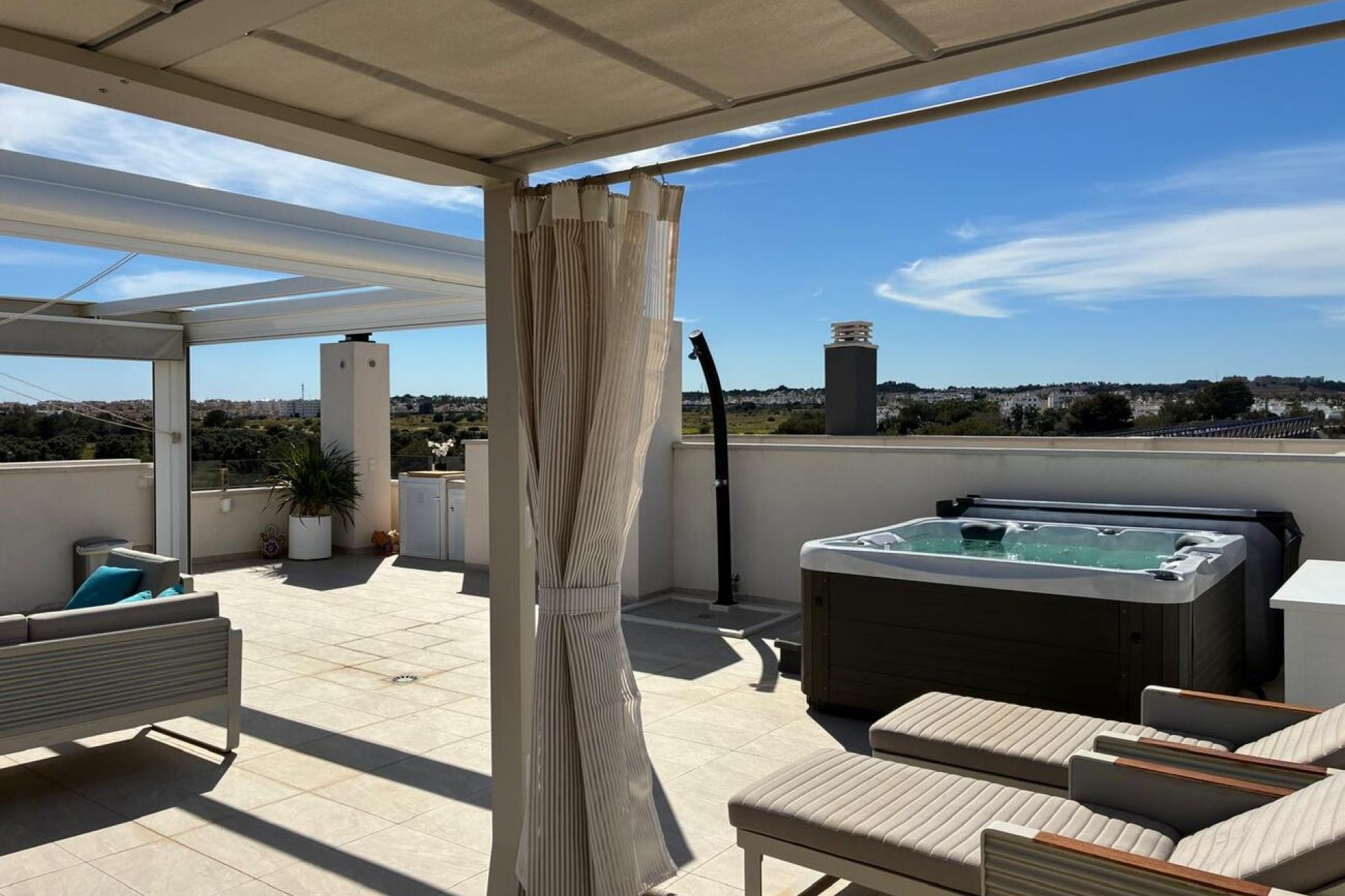 Återförsäljning - Penthouse Penthouse -
Los Almendros (Orihuela-Costa) - Costa Blanca