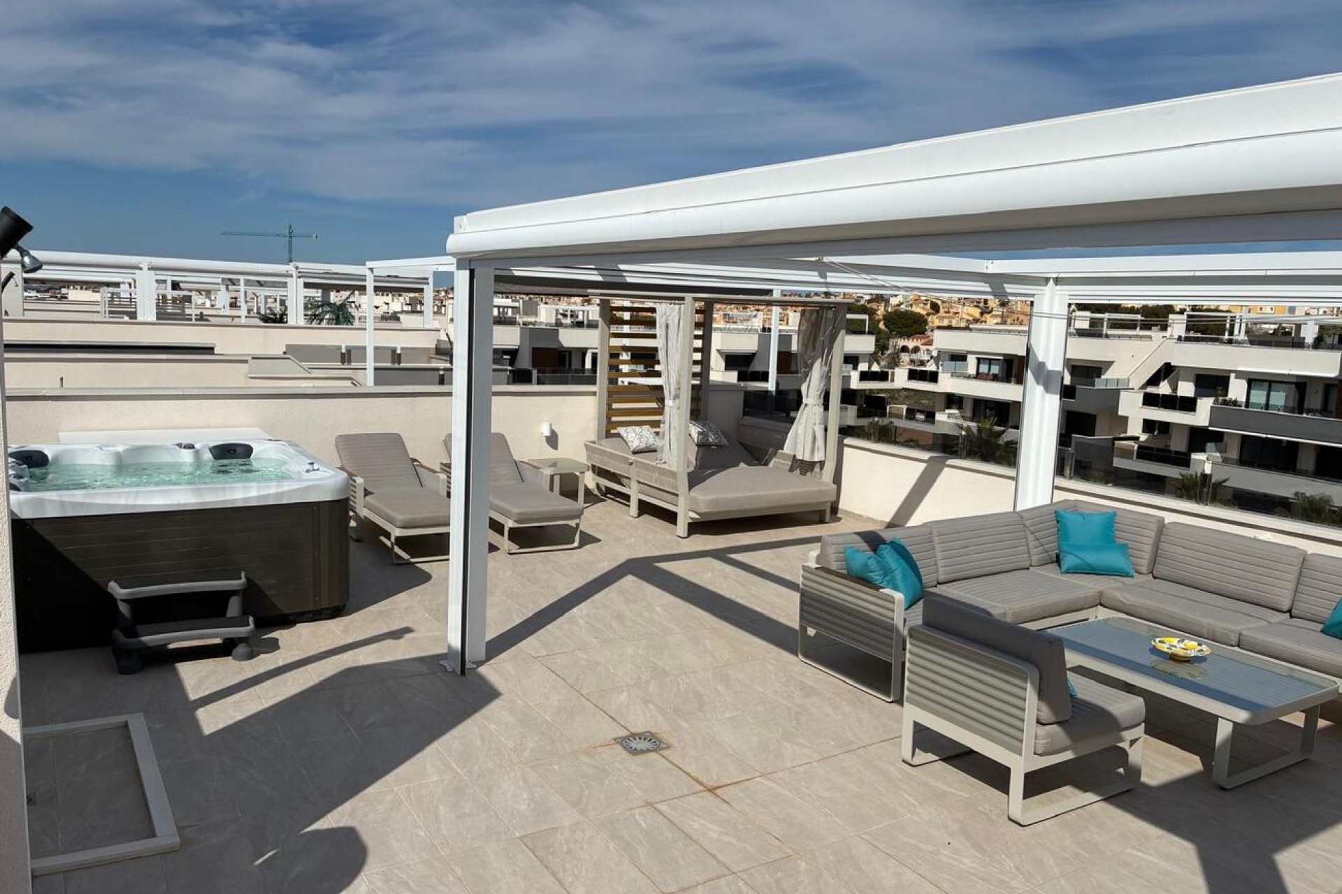 Återförsäljning - Penthouse Penthouse -
Los Almendros (Orihuela-Costa) - Costa Blanca