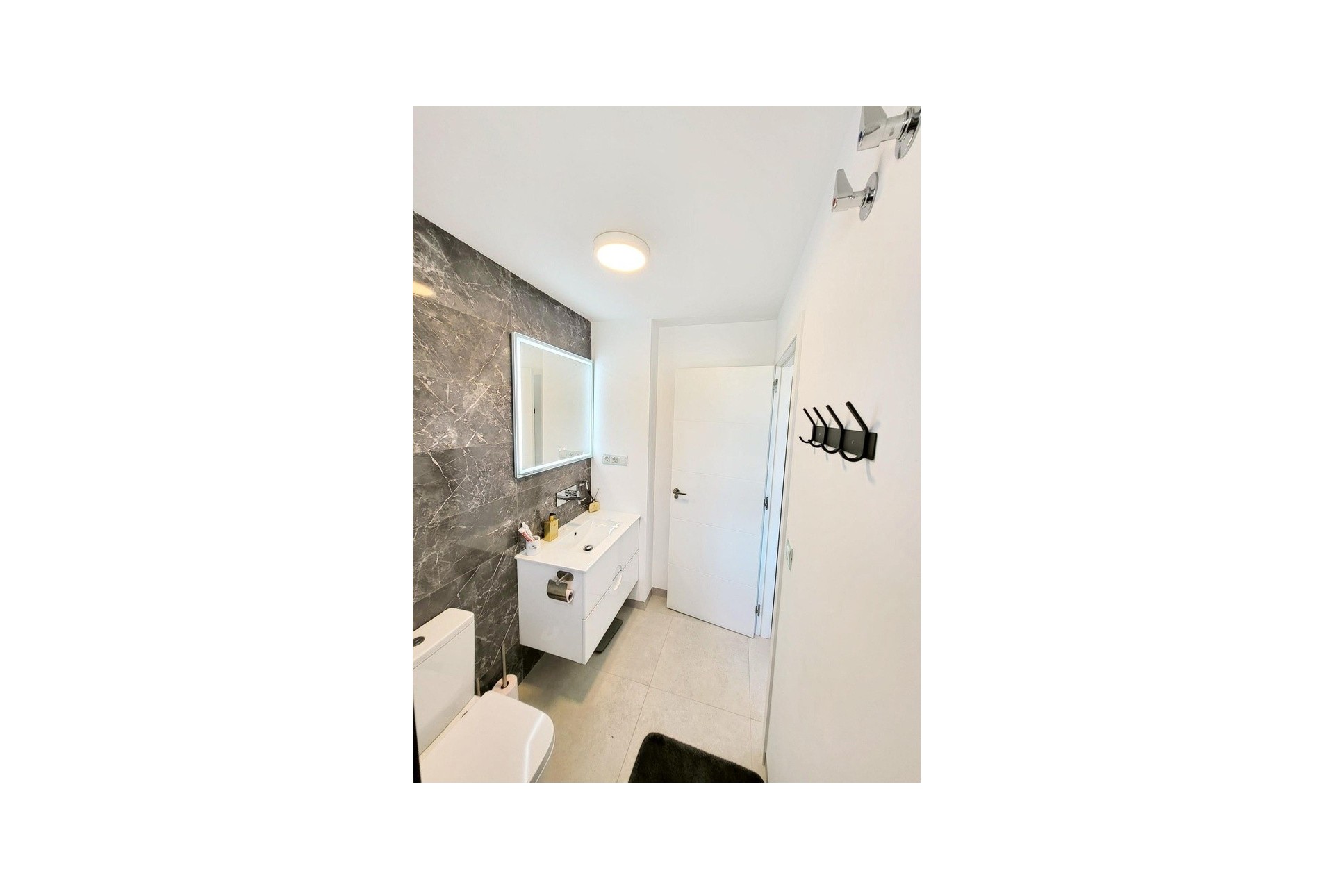 Återförsäljning - Penthouse Penthouse -
San Miguel de Salinas - Costa Blanca