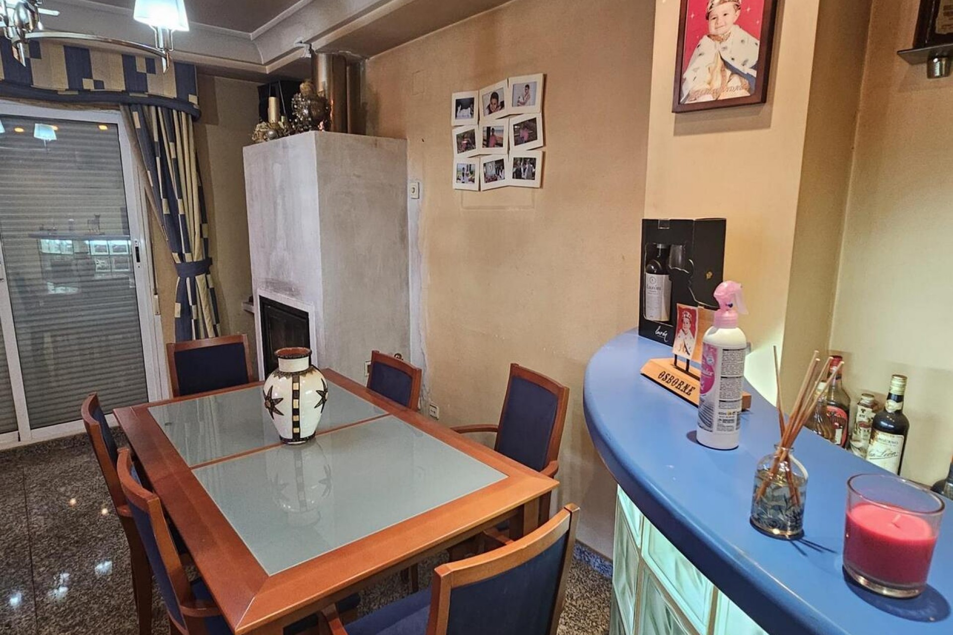 Återförsäljning - Penthouse Penthouse -
Torrevieja - CENTRE