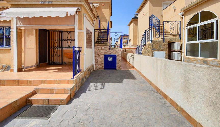 Återförsäljning - Quad House -
Orihuela Costa - Costa Blanca