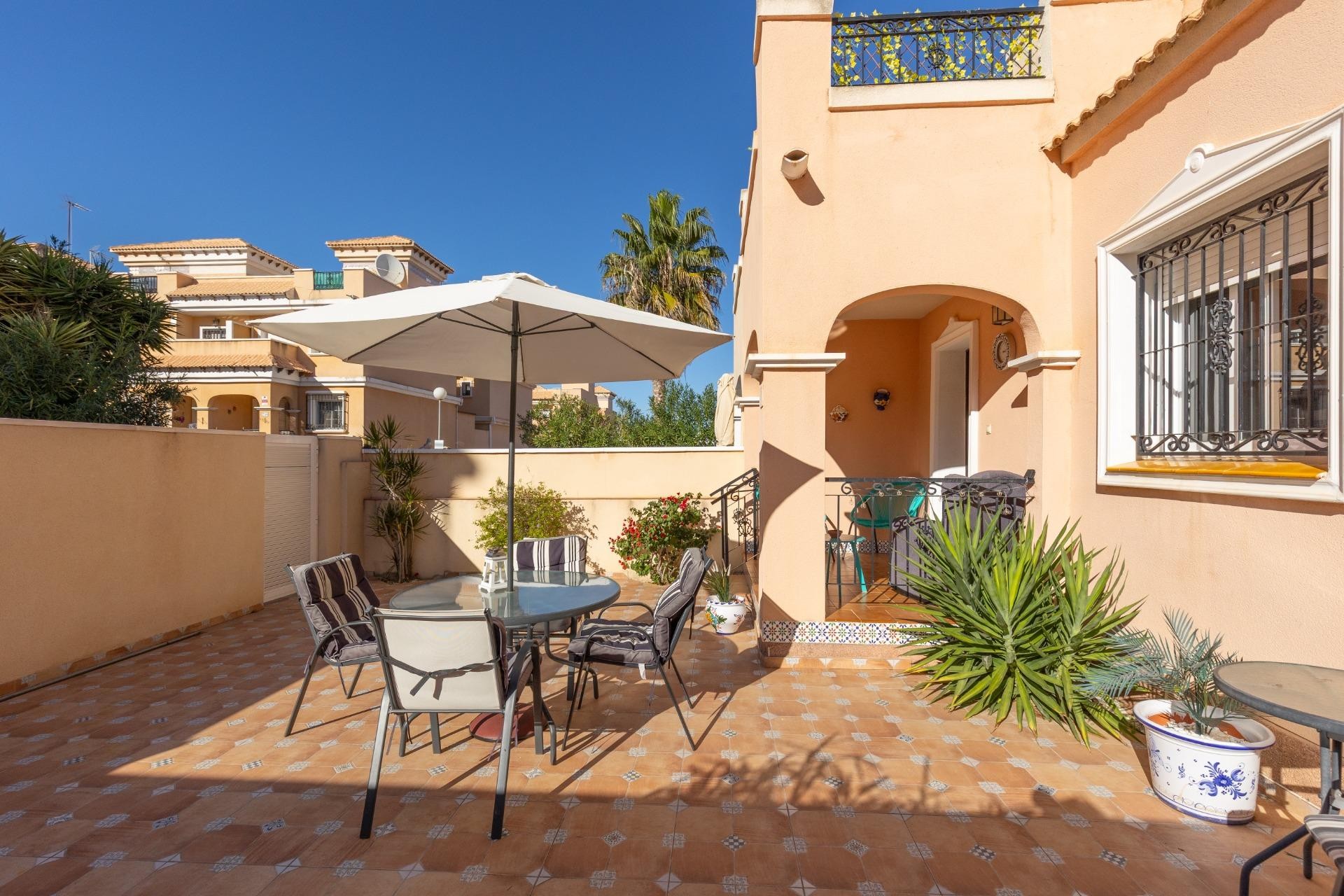Återförsäljning - Quad House -
Orihuela Costa - PAU 8
