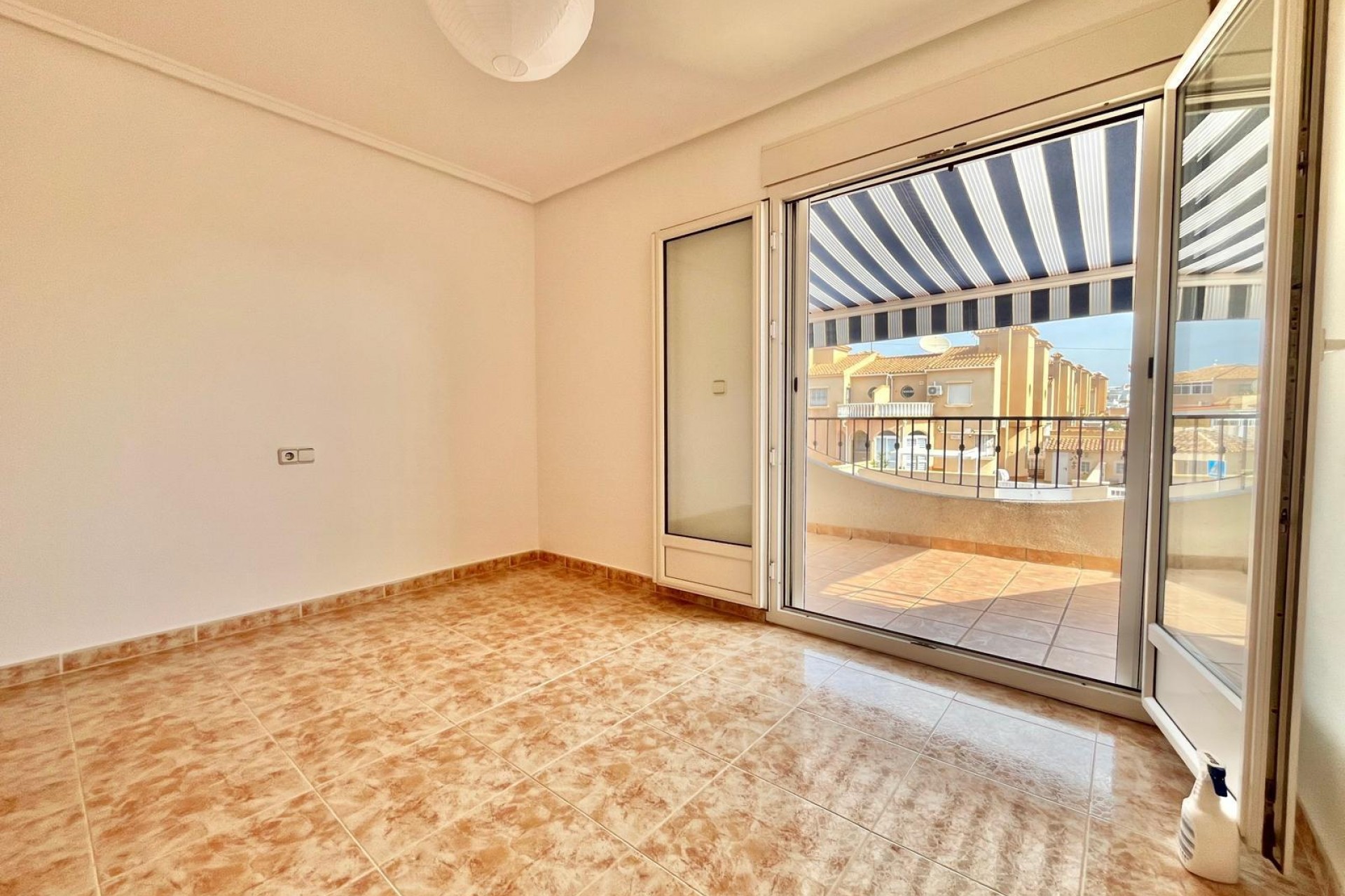 Återförsäljning - Quad House -
Orihuela Costa - Playa Flamenca