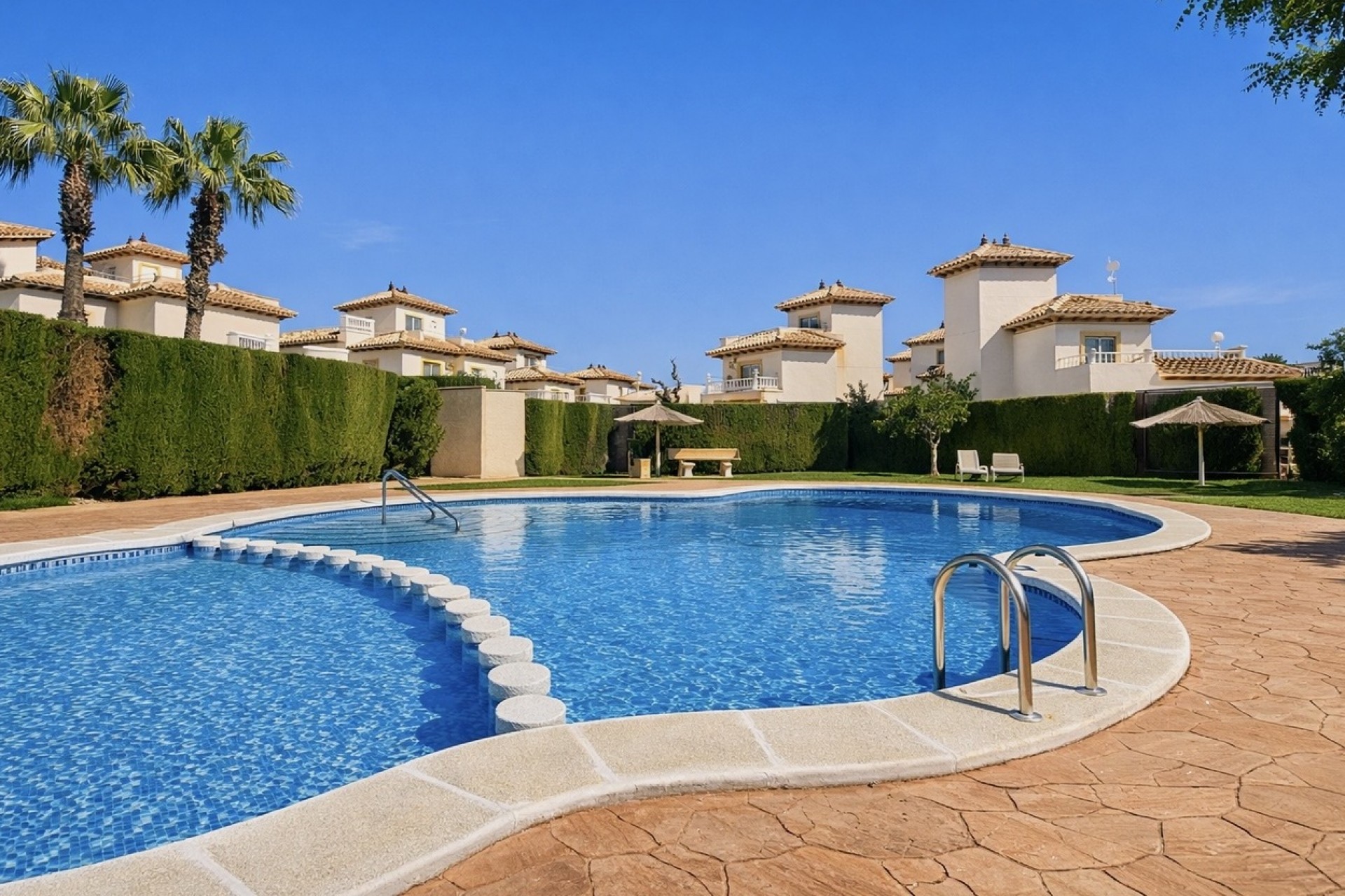 Återförsäljning - Quad House -
Orihuela Costa - Villa's San Jose IV