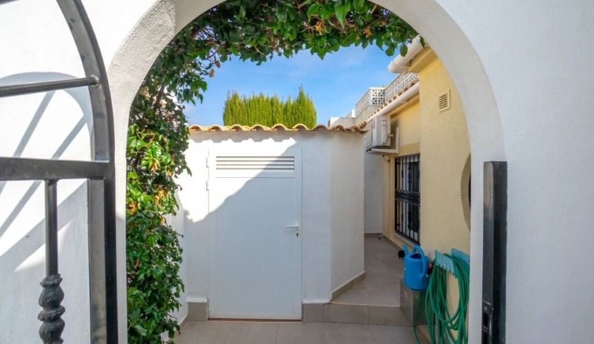 Återförsäljning - Quad House Penthouse -
Orihuela Costa - Serena 5