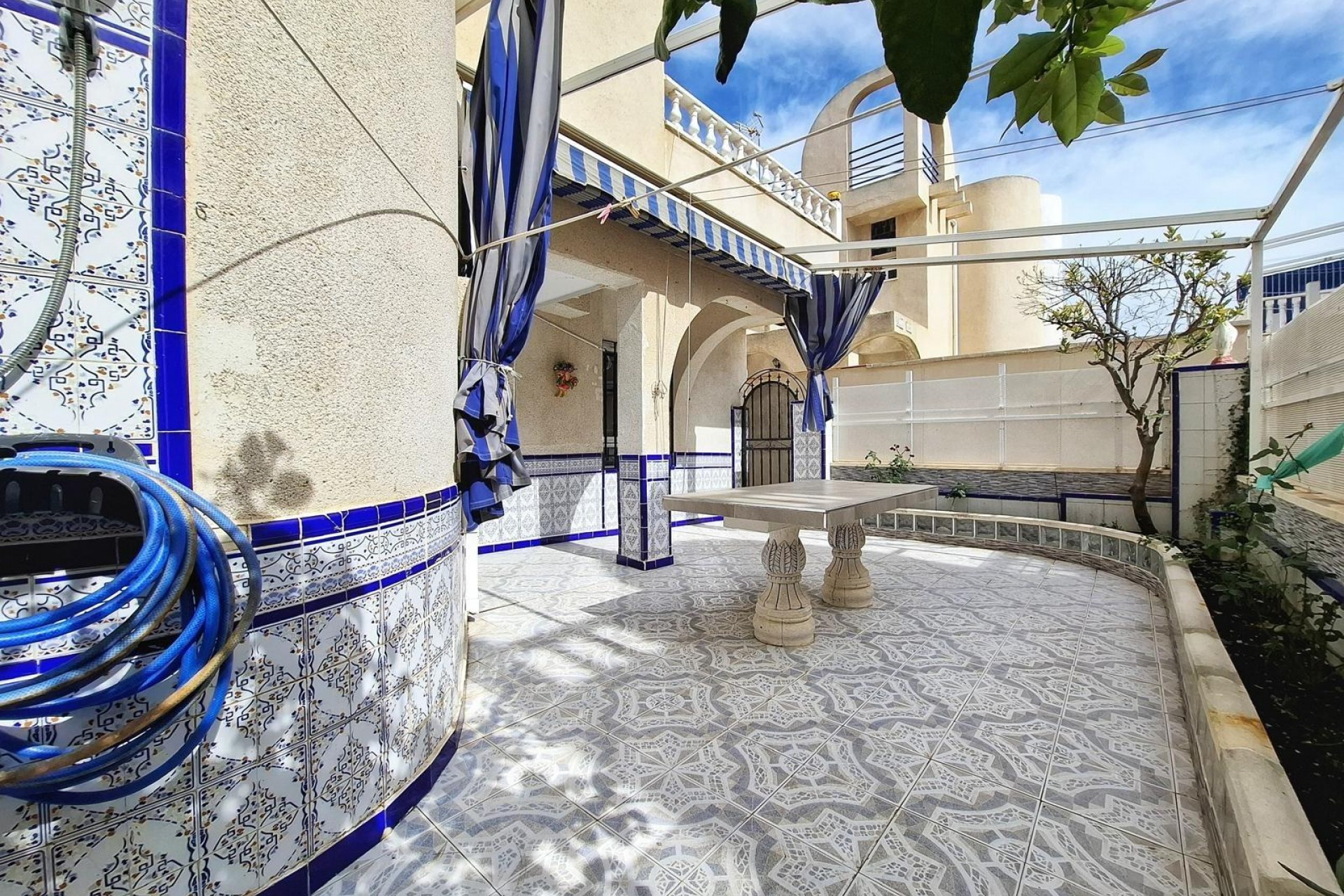Återförsäljning - Quad House -
Torrevieja - Carrefour
